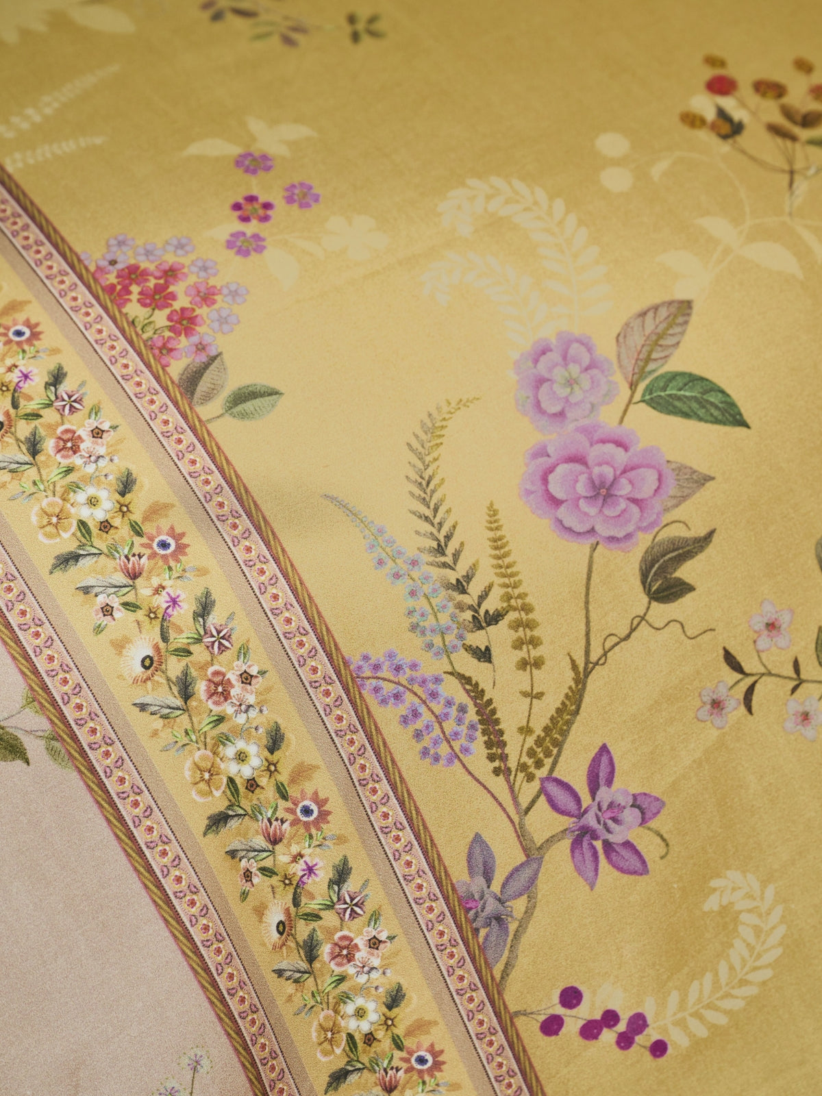 Pip Studio Bodhi Flower Bettwäsche gelb 135x200cm (1 Stück) Lifestyle 4