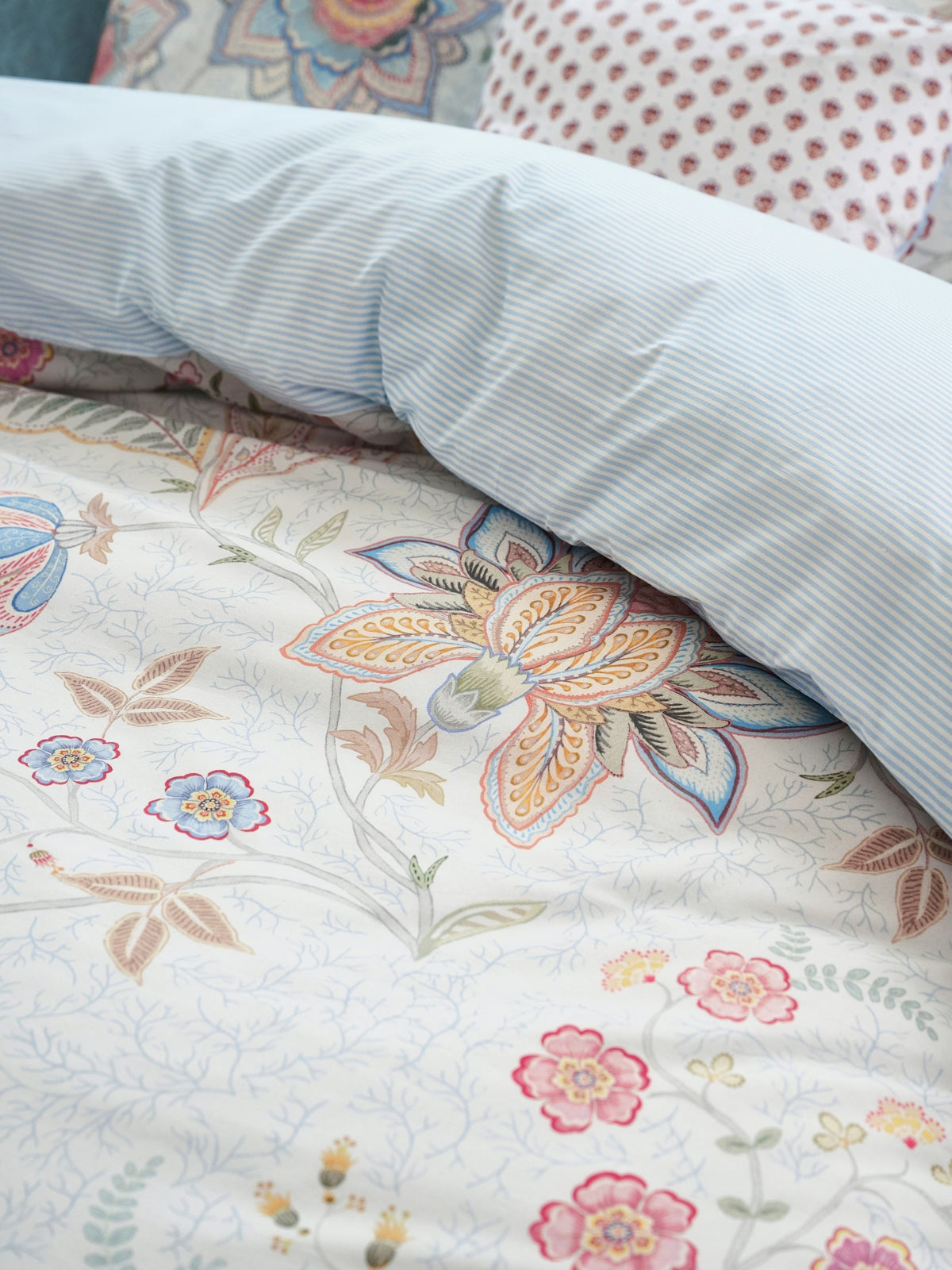 Pip Studio Mumbai Morning Bettwäsche blau 135x200cm (1 Stück) Lifestyle 3