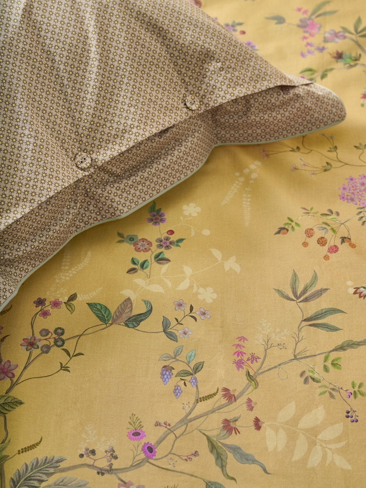 Pip Studio Bodhi Flower Kissen gelb 35x60cm (1 Stück) Lifestyle 4