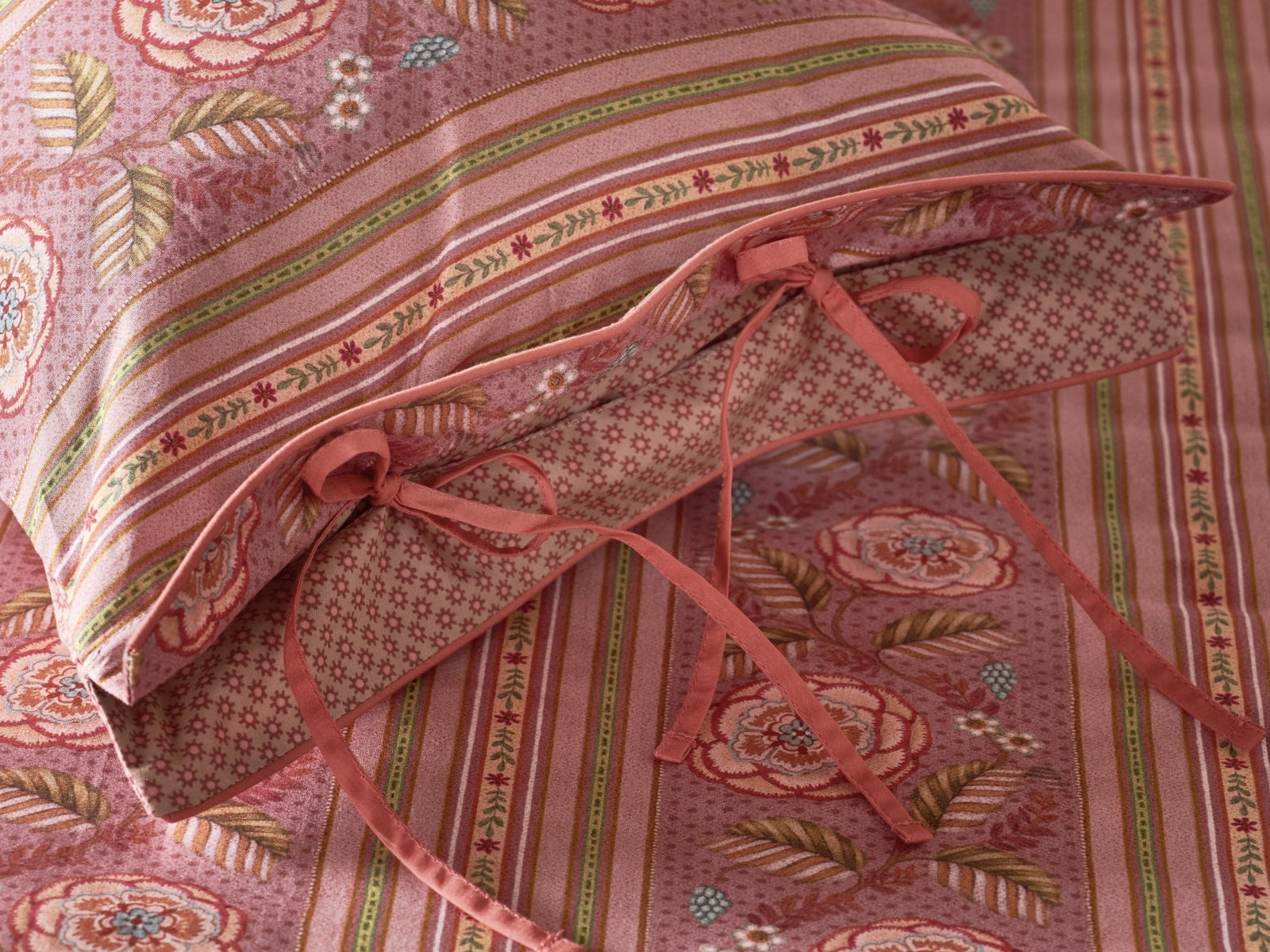 PIP STUDIO Rosa Rani Kissen pink 35x60cm (1 Stück) - Produktbild 4