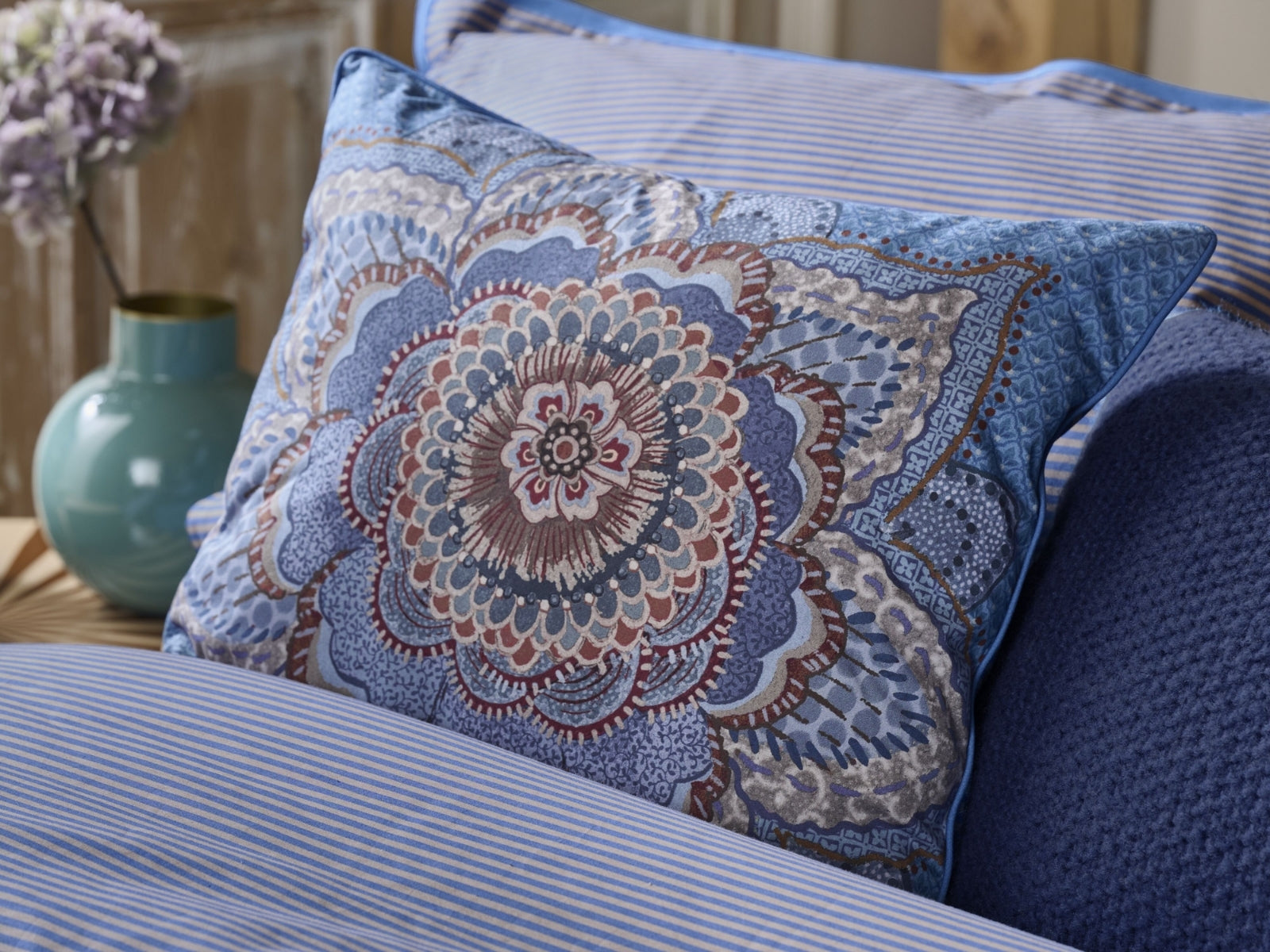 PIP STUDIO Mumbai Night Kissen quadratisch blau 45x45cm (1Stück) - Produktbild 4