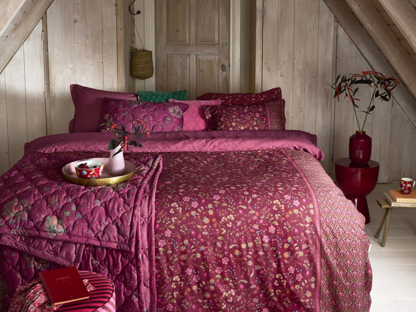 PIP STUDIO Flora Bangalore Kissen dark pink 35x60cm (1 Stück) - Produktbild 3