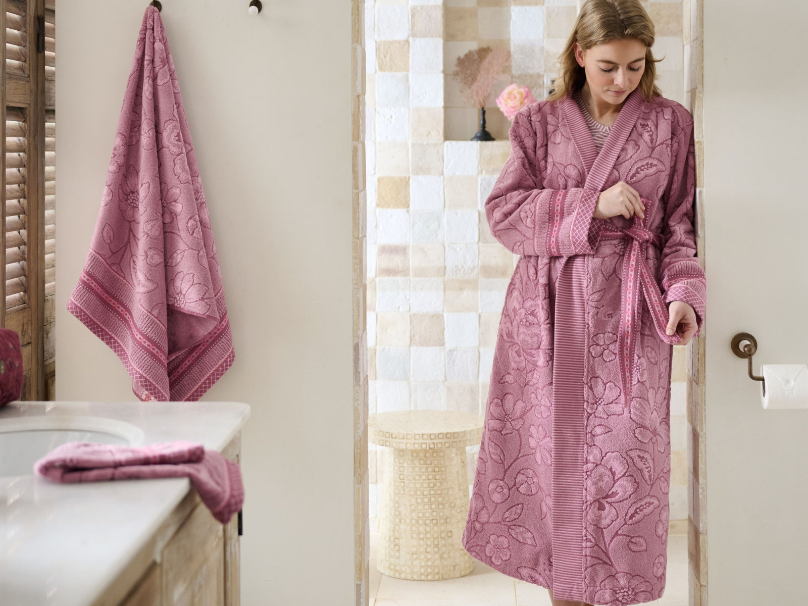 PIP STUDIO Jasmin Jacquard Bademantel light pink XS (1 Stück) - Produktbild 5