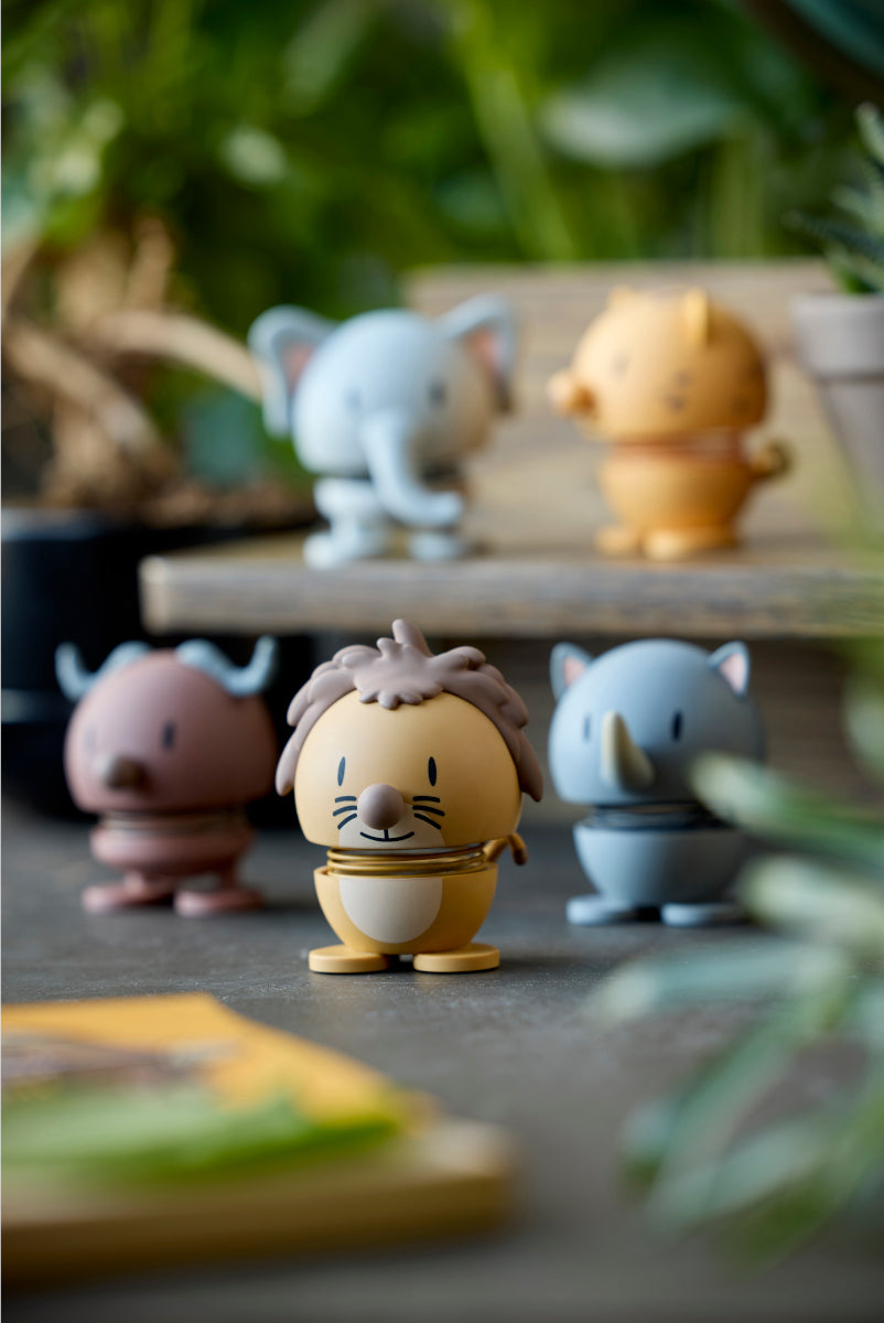 Hoptimist Soft Lion S Orange 7,6cm Lifestyle 4