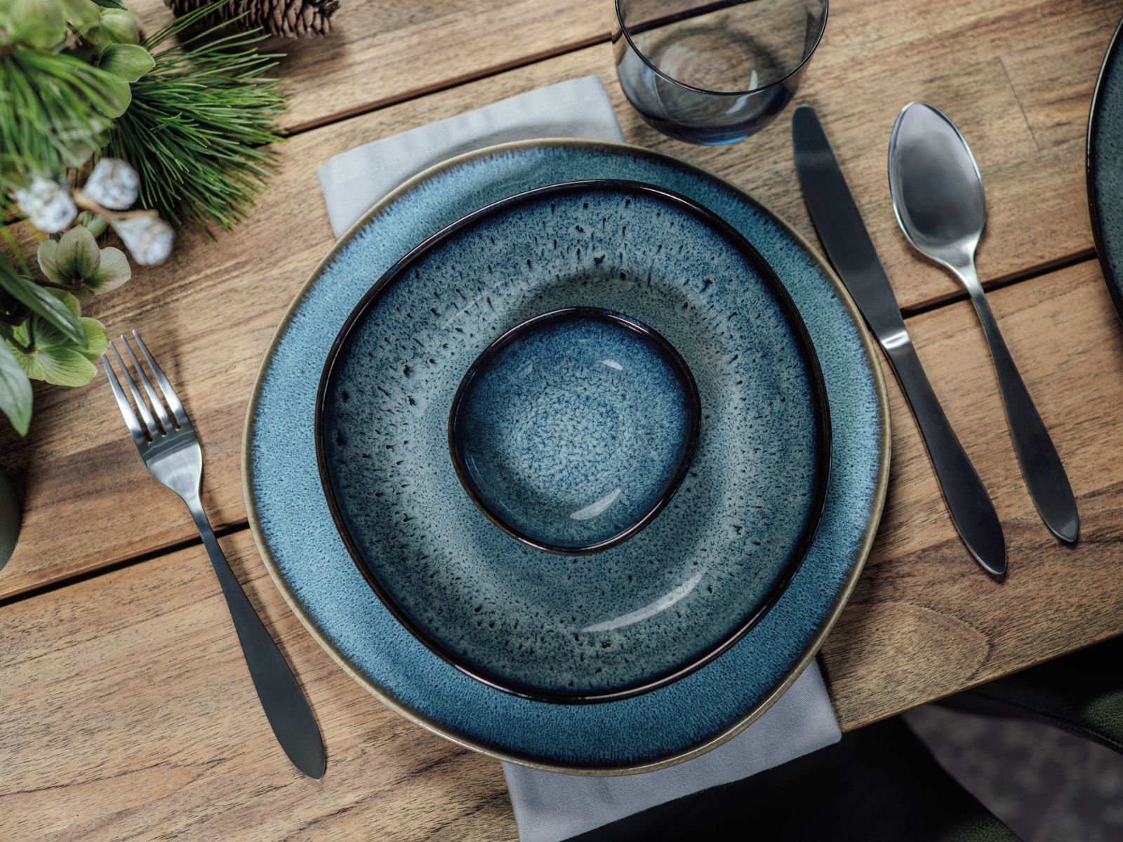 like by Villeroy & Boch Lave glace Tafelset 8tlg Lifestyle2