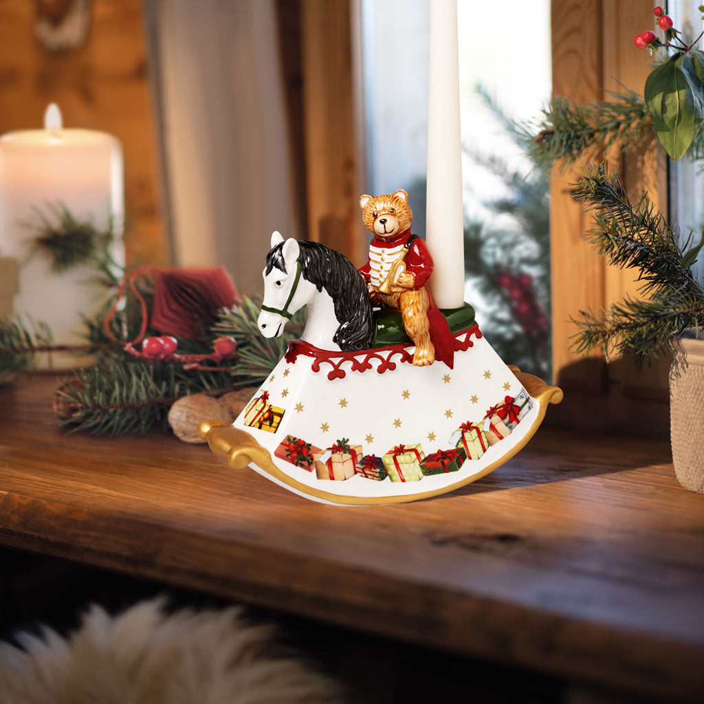 Villeroy & Boch Christmas Toys Schaukelpferd Lifestyle