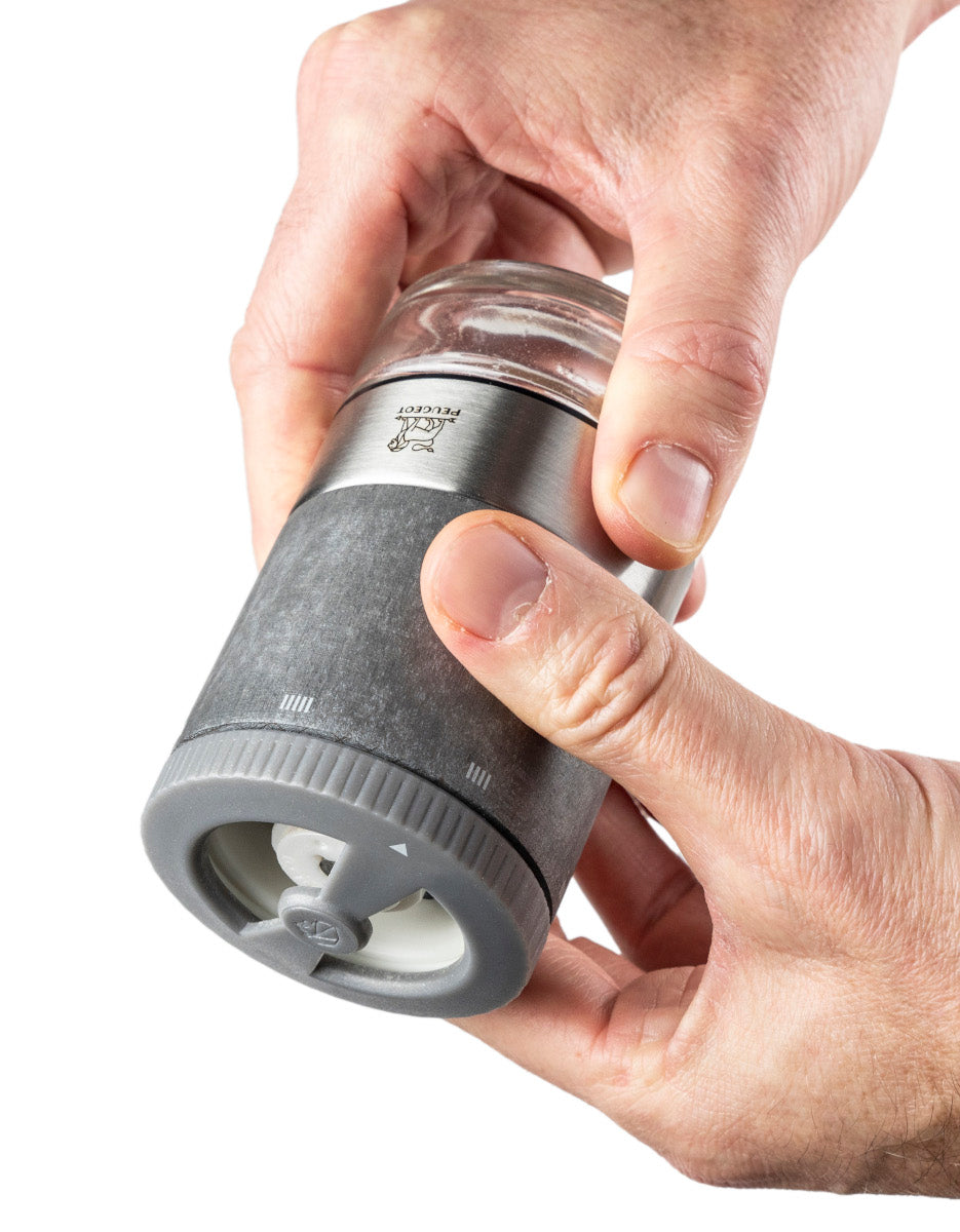 PEUGEOT MAESTRO Salzbar u'Select Z heller graphit 10 cm Geschenkset Freisteller 2