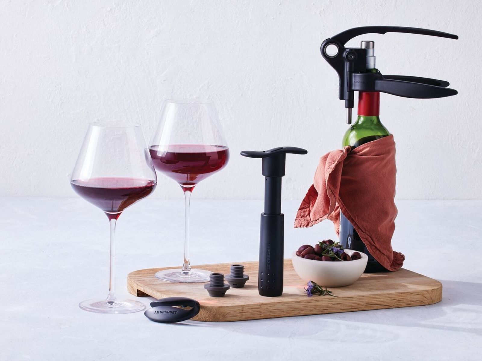 Le Creuset Weinpumpe WA-137 schwarz matt - Produktbild 4