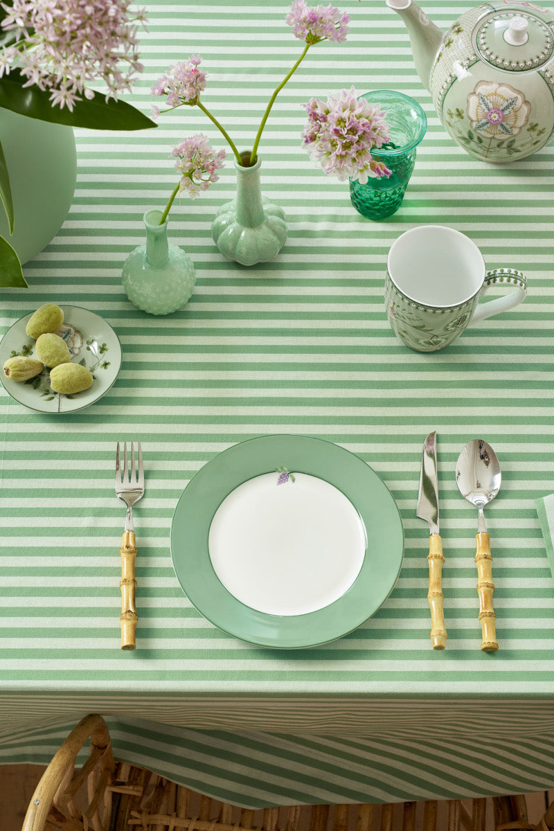 PIP STUDIO Lily&Lotus Uni Light Green Frühstücksteller 21cm Lifestyle 1