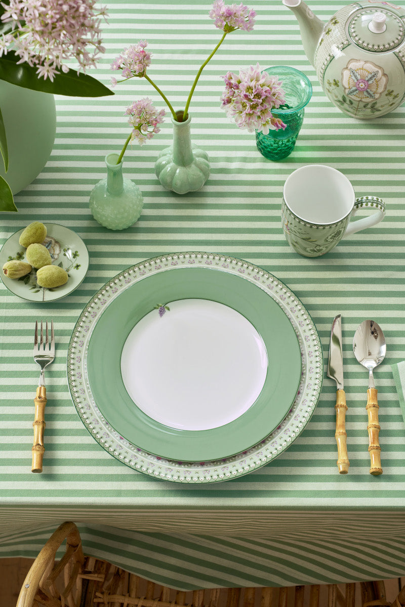 PIP STUDIO Lily&Lotus Uni Light Green Speiseteller 26,5cm Lifestyle 1