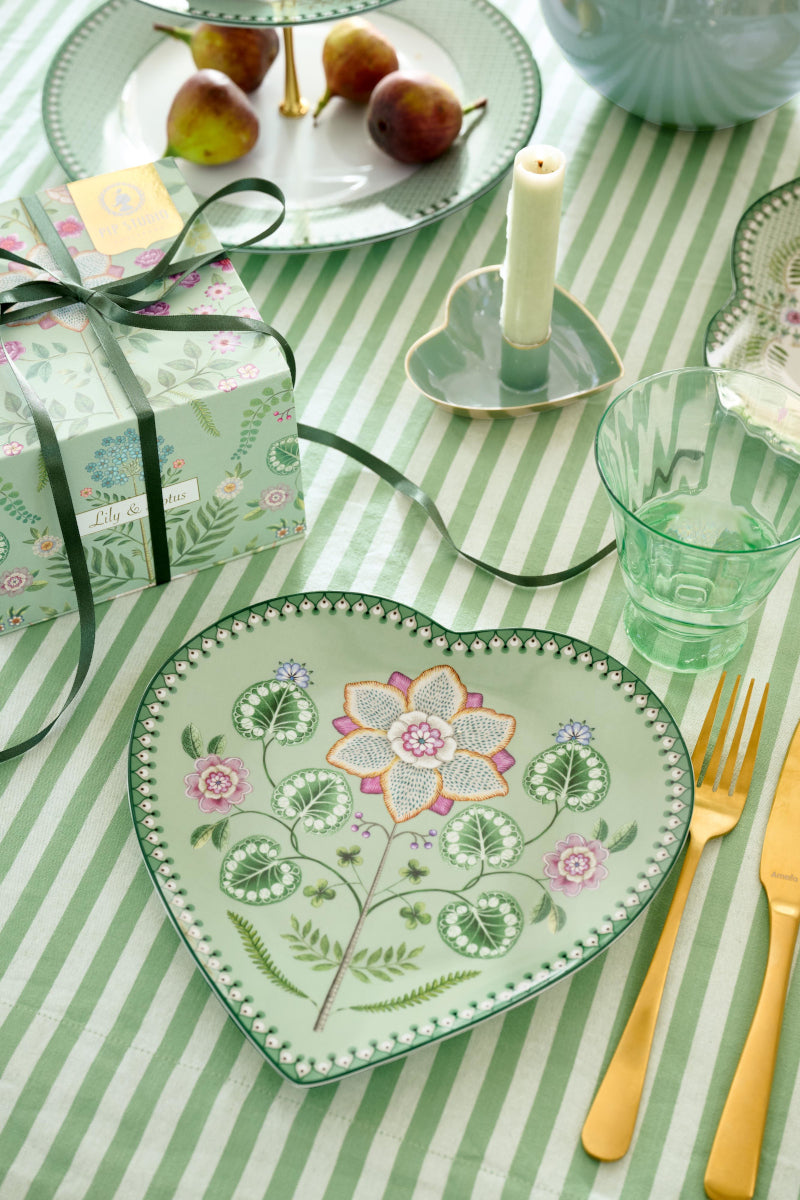 PIP STUDIO Lily&Lotus Light Green Herzformteller 21,5cm Set2 Lifestyle