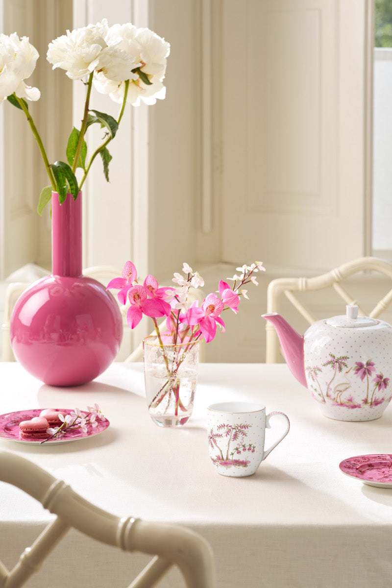 PIP STUDIO Jolie Dots Gold Pink Becher Small 145ml Lifestyle 1