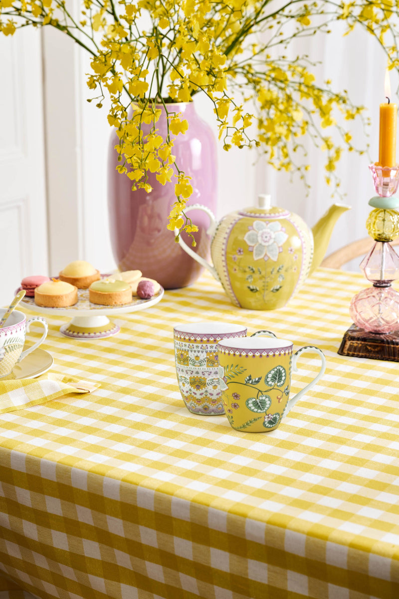 PIP STUDIO Lily&Lotus Yellow Henkelbecher XL 0,45l Set2 Lifestyle