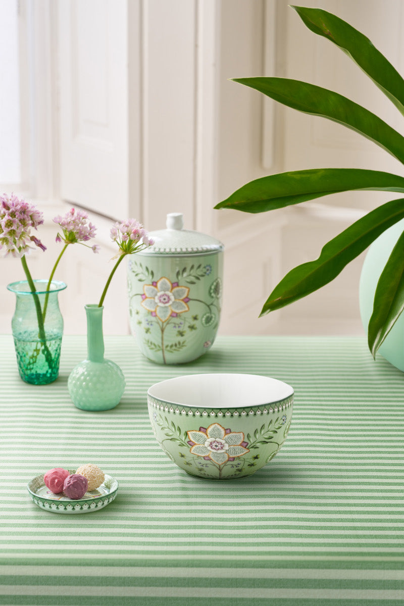 PIP STUDIO Lily&Lotus Light Green Bowl 18cm Lifestyle 1