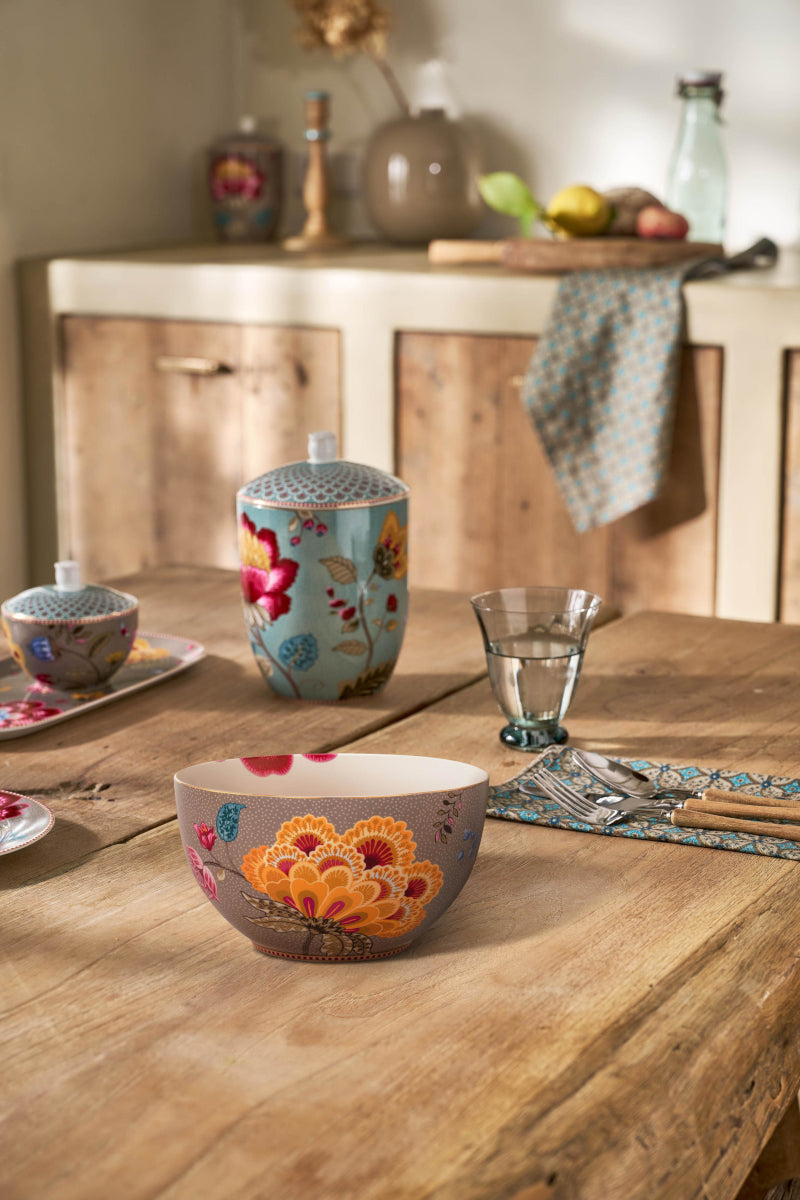 PIP STUDIO Blooming Tales Fantasy Khaki Bowl 18cm Lifestyle