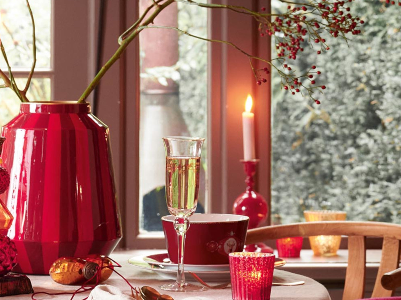 PIP STUDIO Love Birds Kerzenhalter dunkelrot 30cm Lifestyle 1