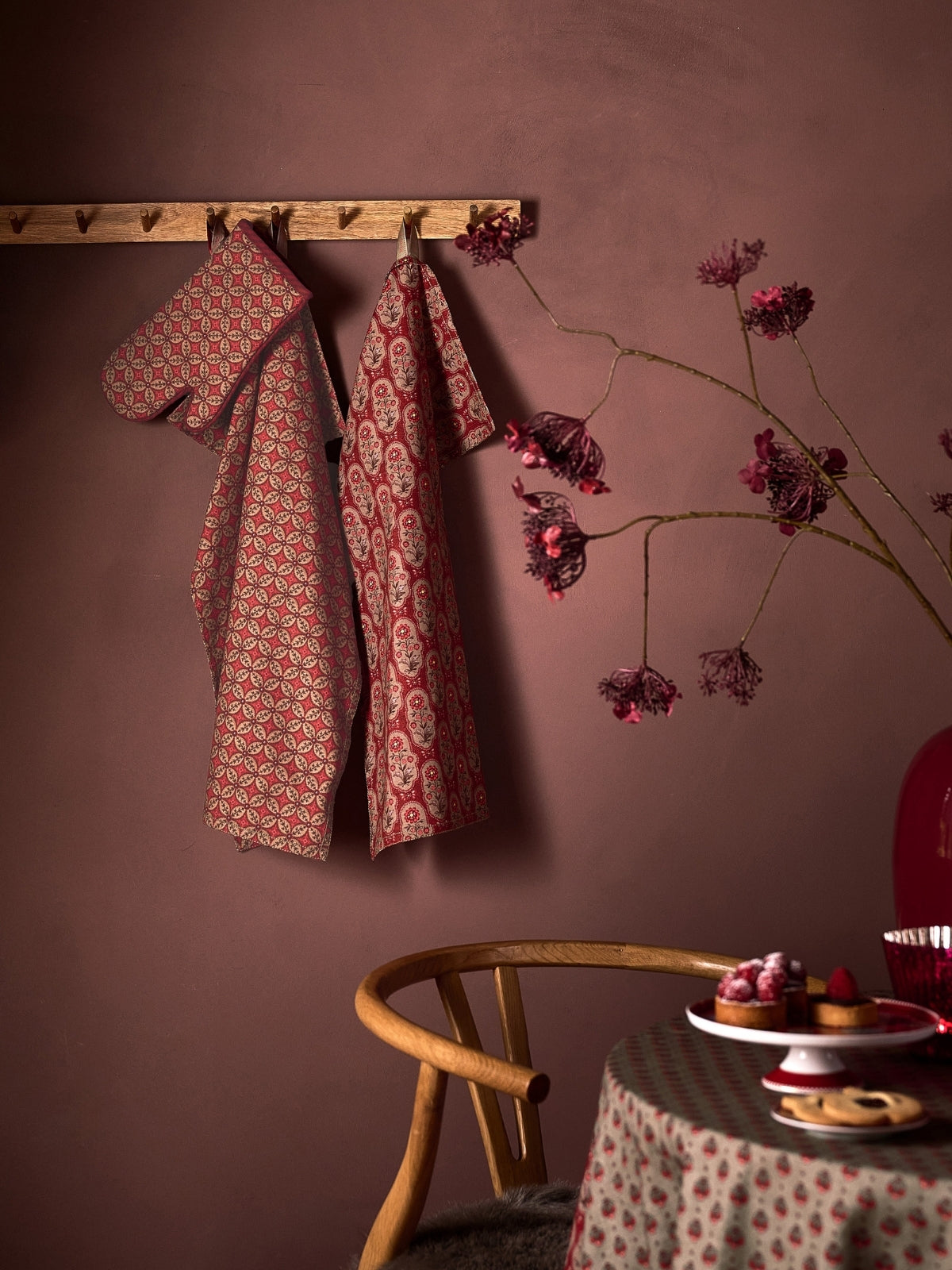 PIP STUDIO Blooming Tales Dark Red Geschirrtuch 50x70cm 2er Set - Produktbild 7