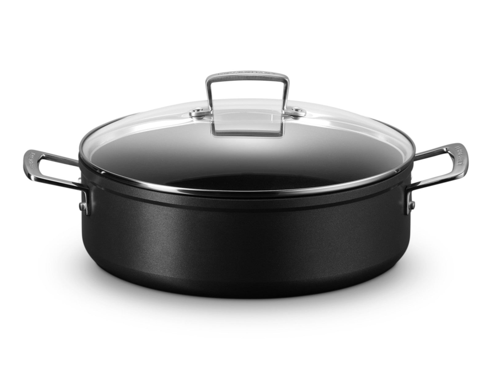 Le Creuset Aluminium-Antihaft Schmorpfanne mit Glasdeckel 28cm Freisteller 1