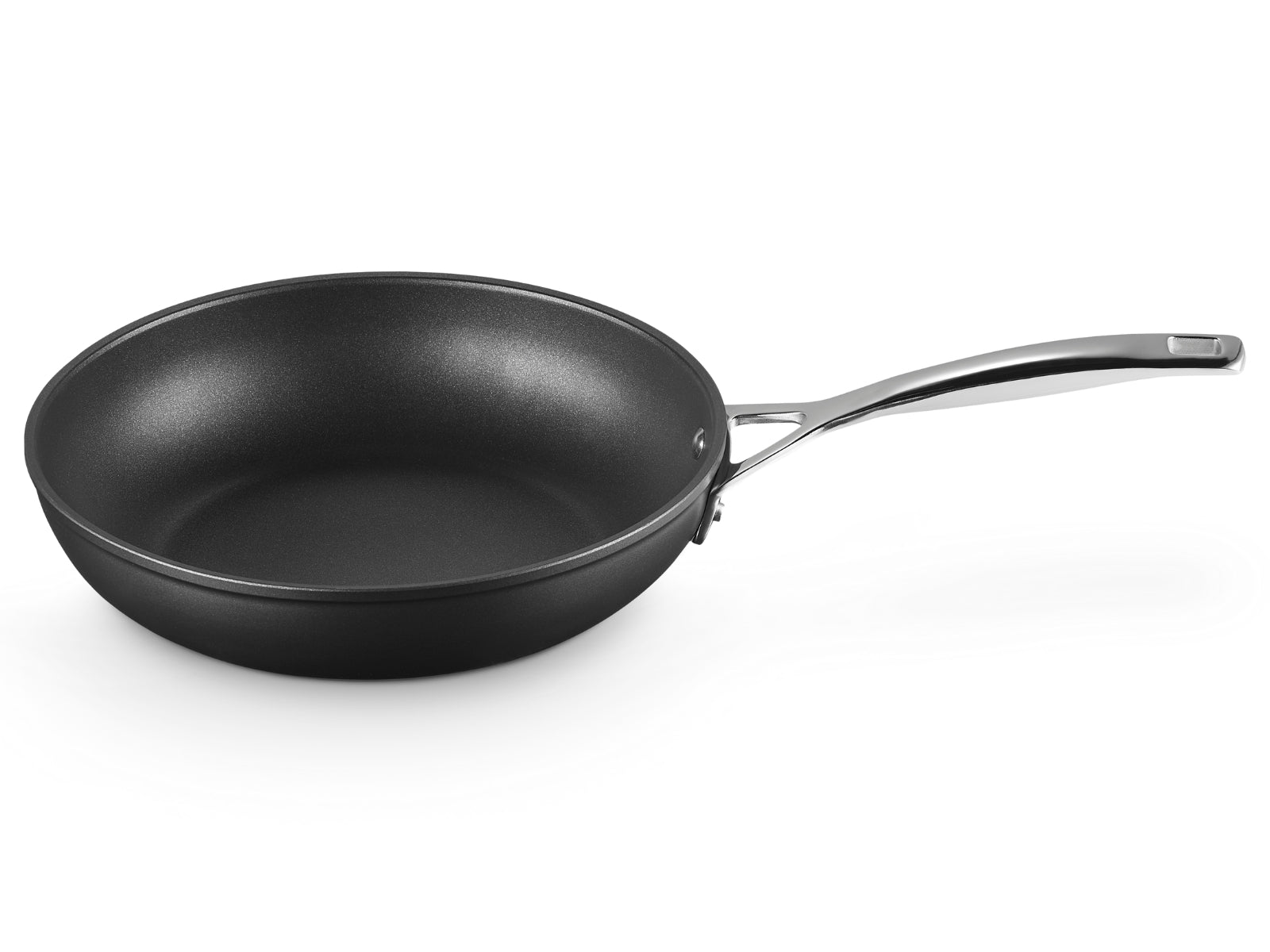 Le Creuset Aluminium-Antihaft Kochgeschirr-Set 4tlg Freisteller 2