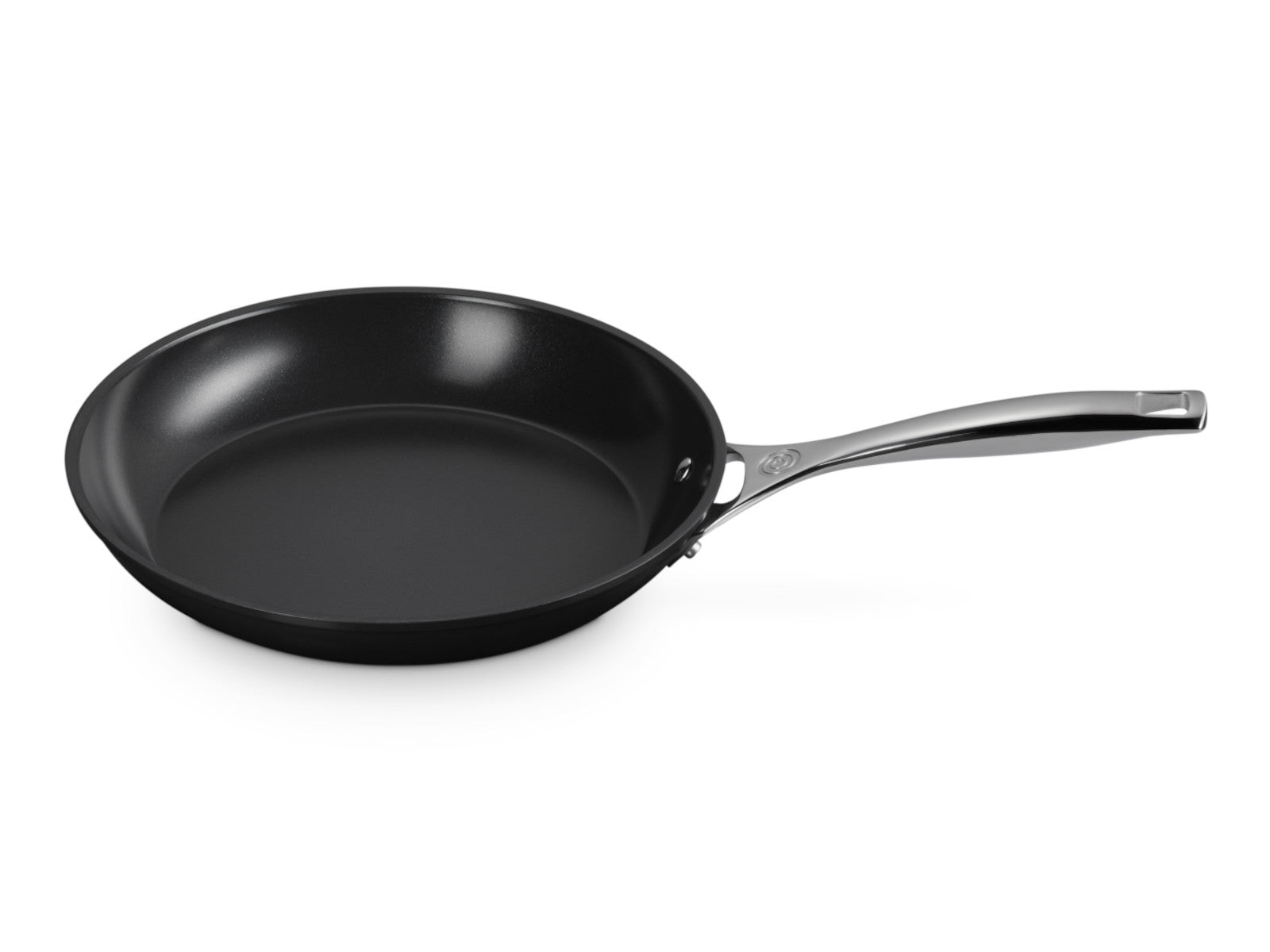 Le Creuset Essential Pfannenset Keramik-Antihaft 2tlg Freisteller 2