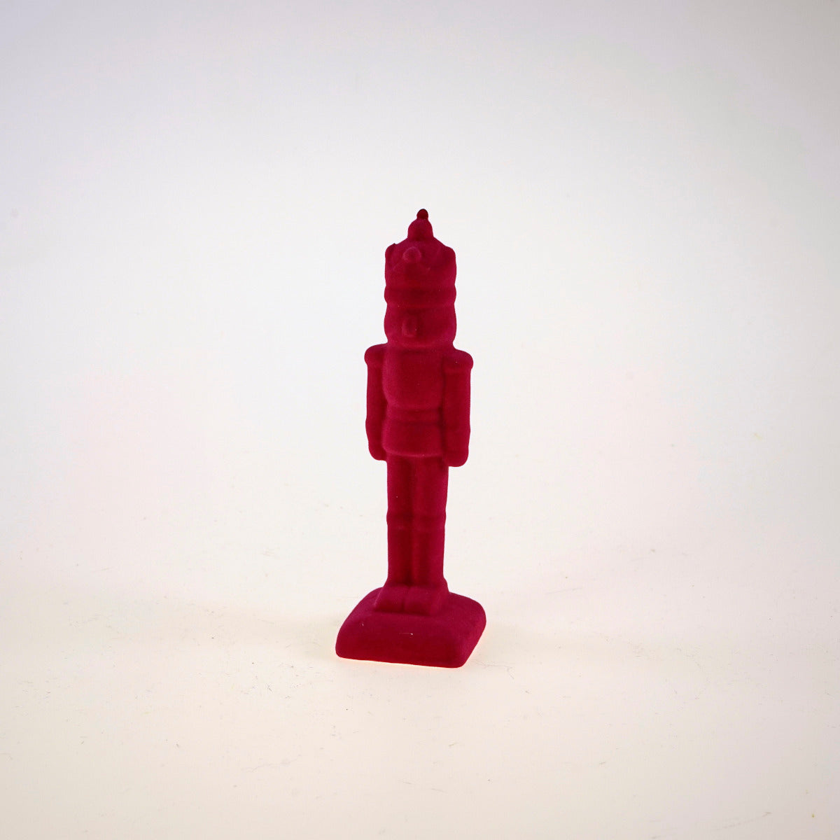 Werner Voß Nussknacker pink beflockt 16cm Freisteller