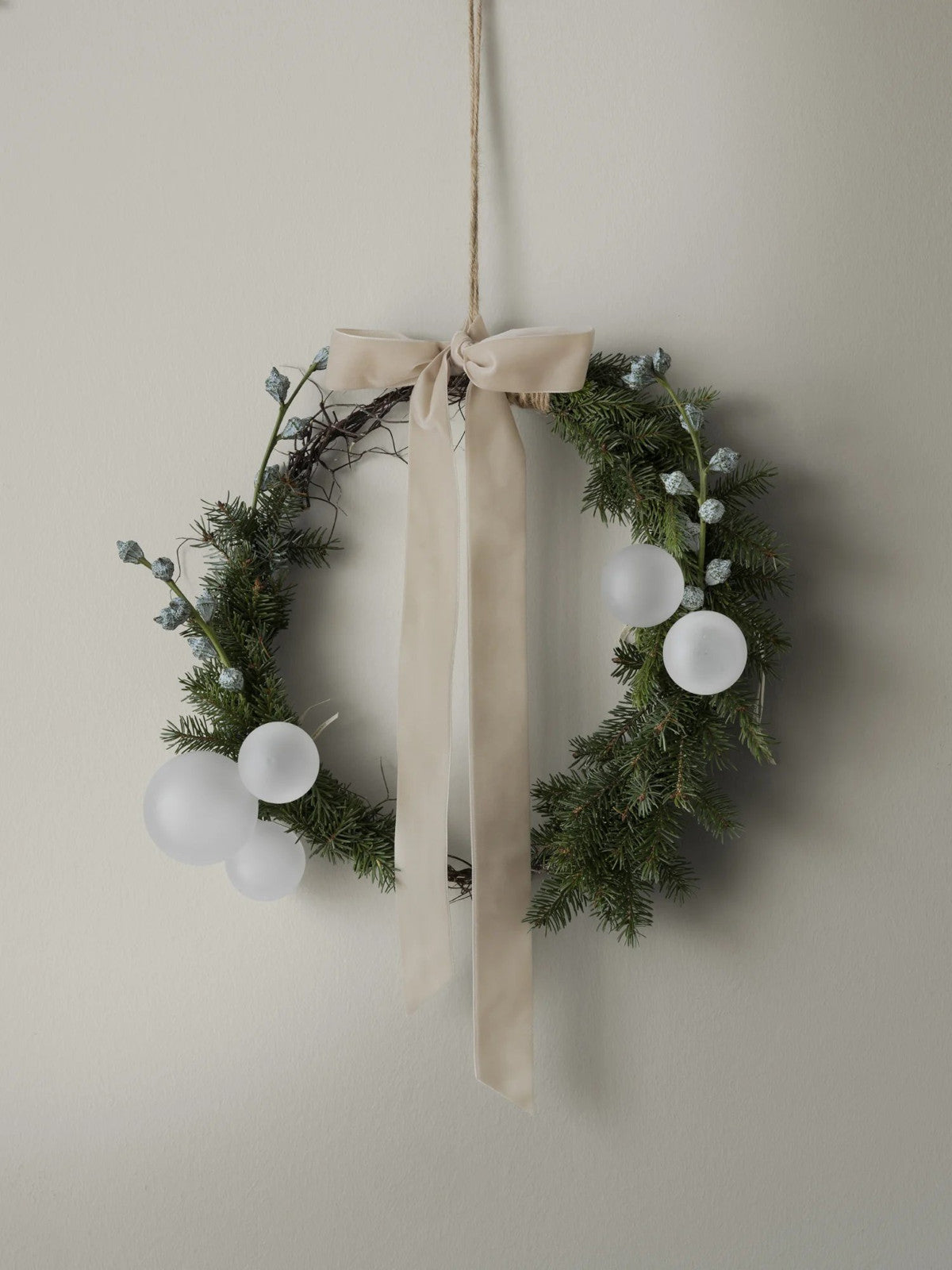 Blomus JUHLA Weihnachtsschmuck M clear 7cm 4tlg Lifestyle 2