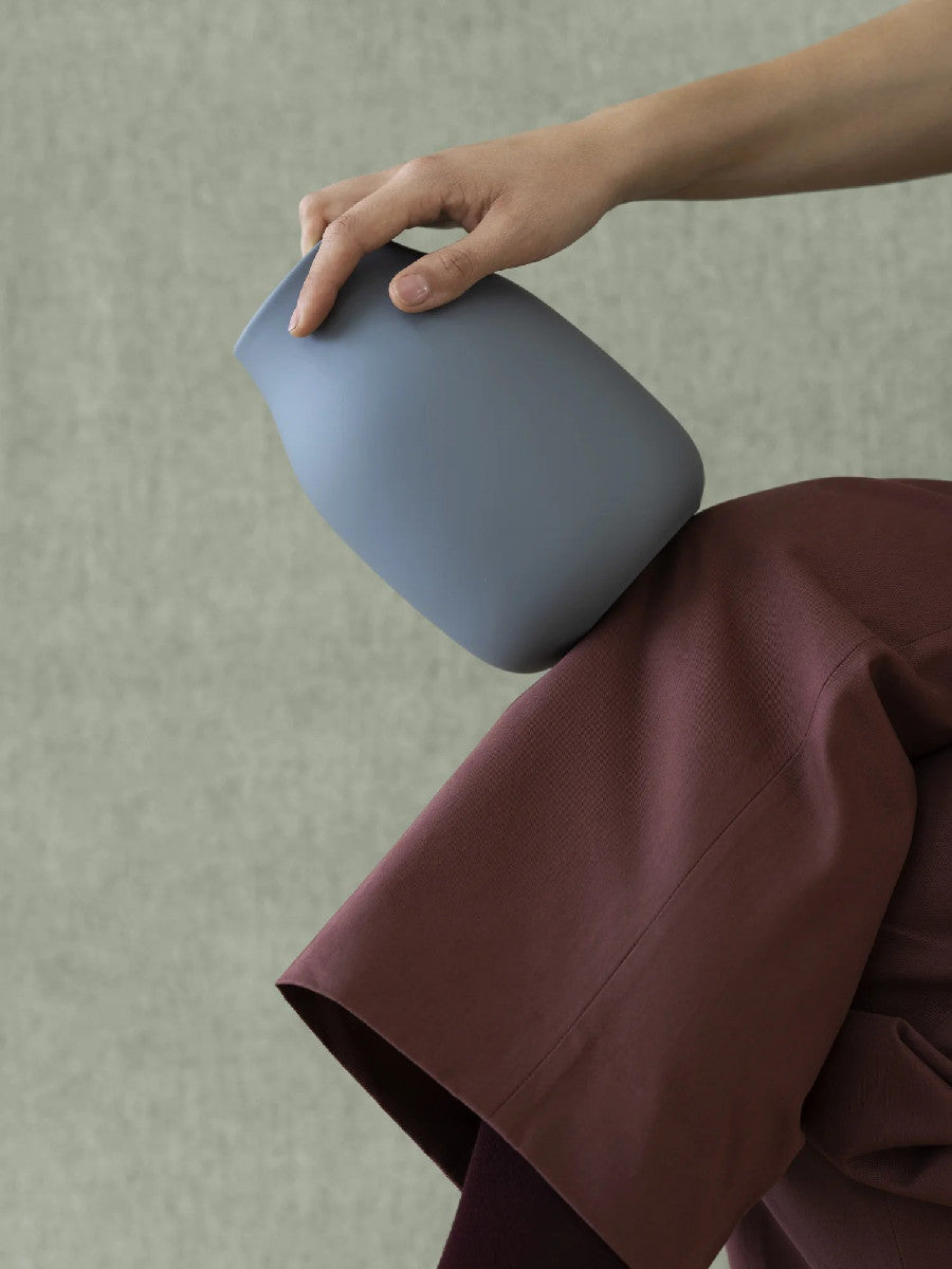 Blomus COLORA Vase tradewinds S 15cm Lifestyle 1