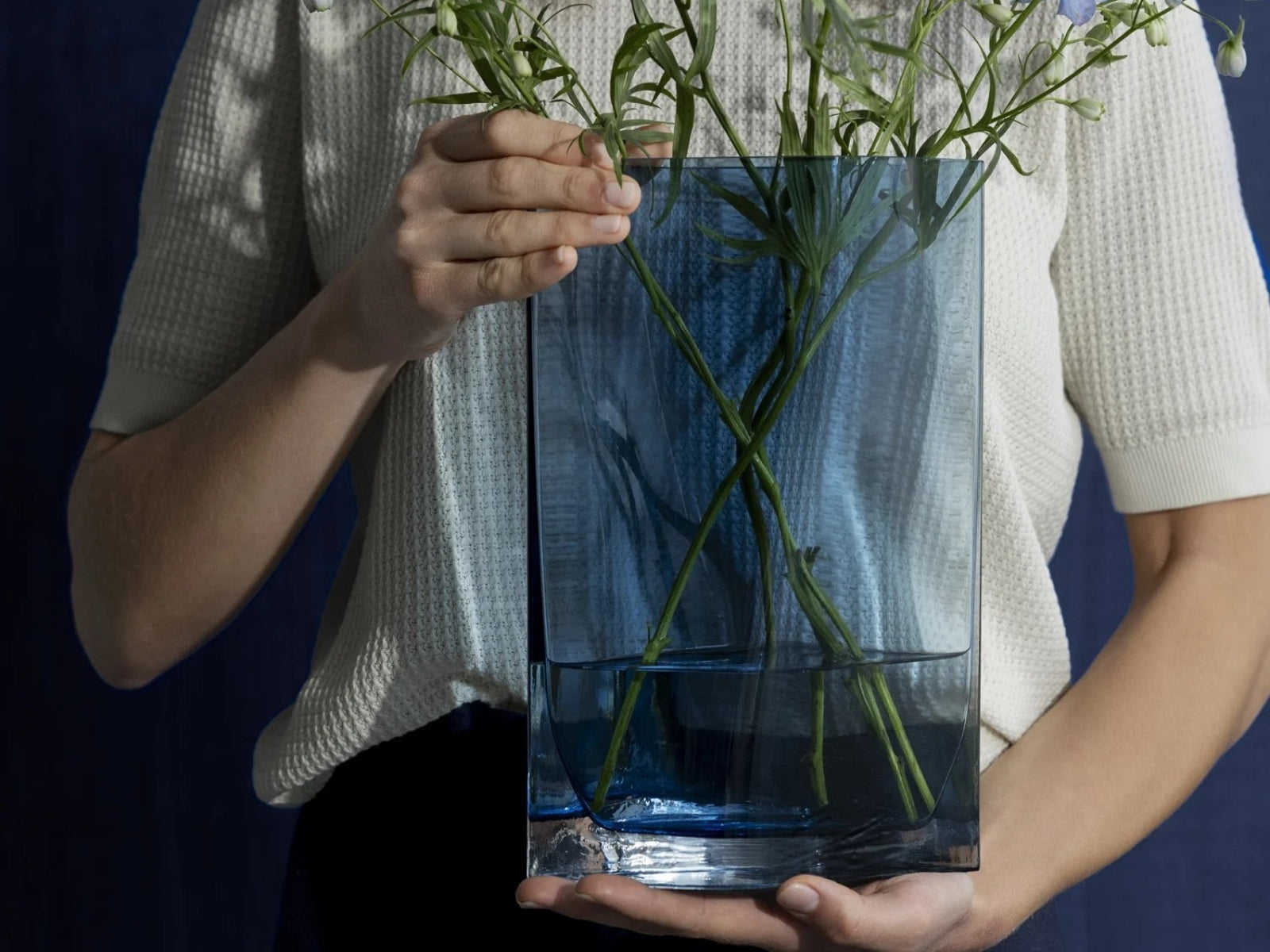 Blomus DUASIS Vase M ocean cavern 28cm - Produktbild 2