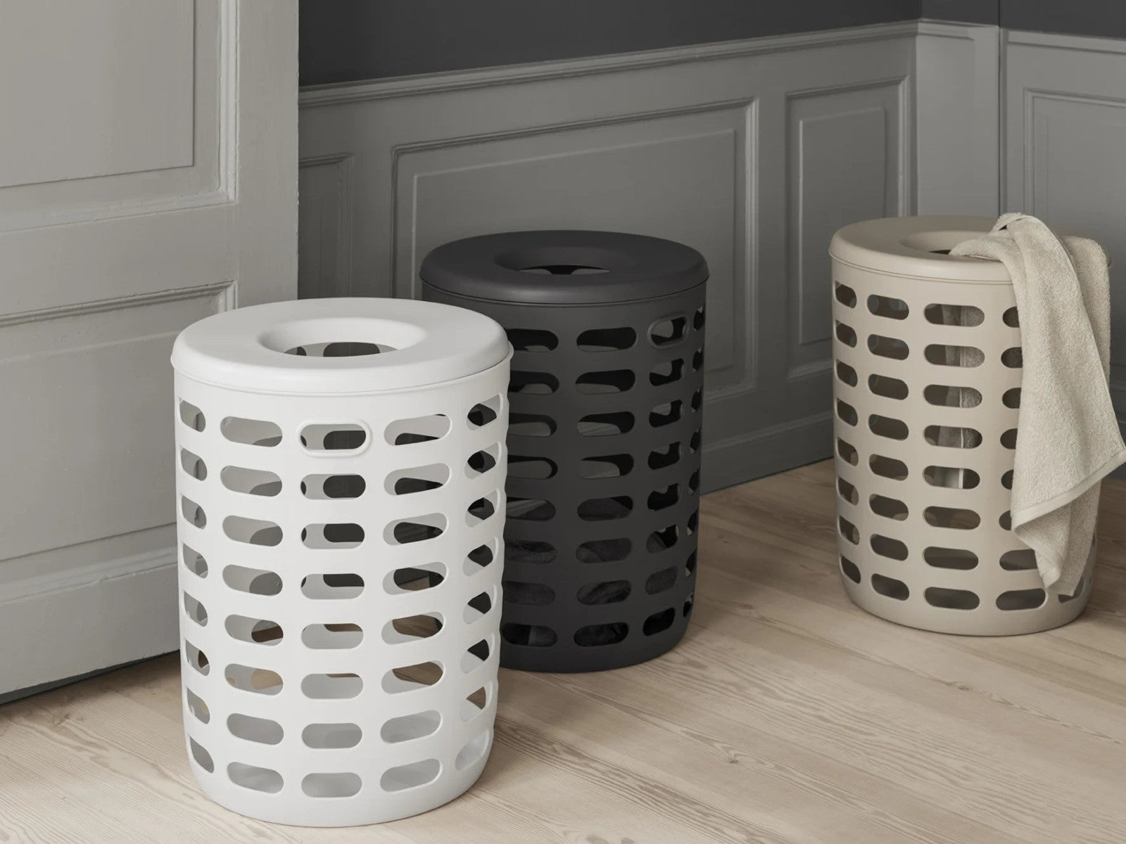 Blomus KORIE Wäschekorb white 55cm Lifestyle 1