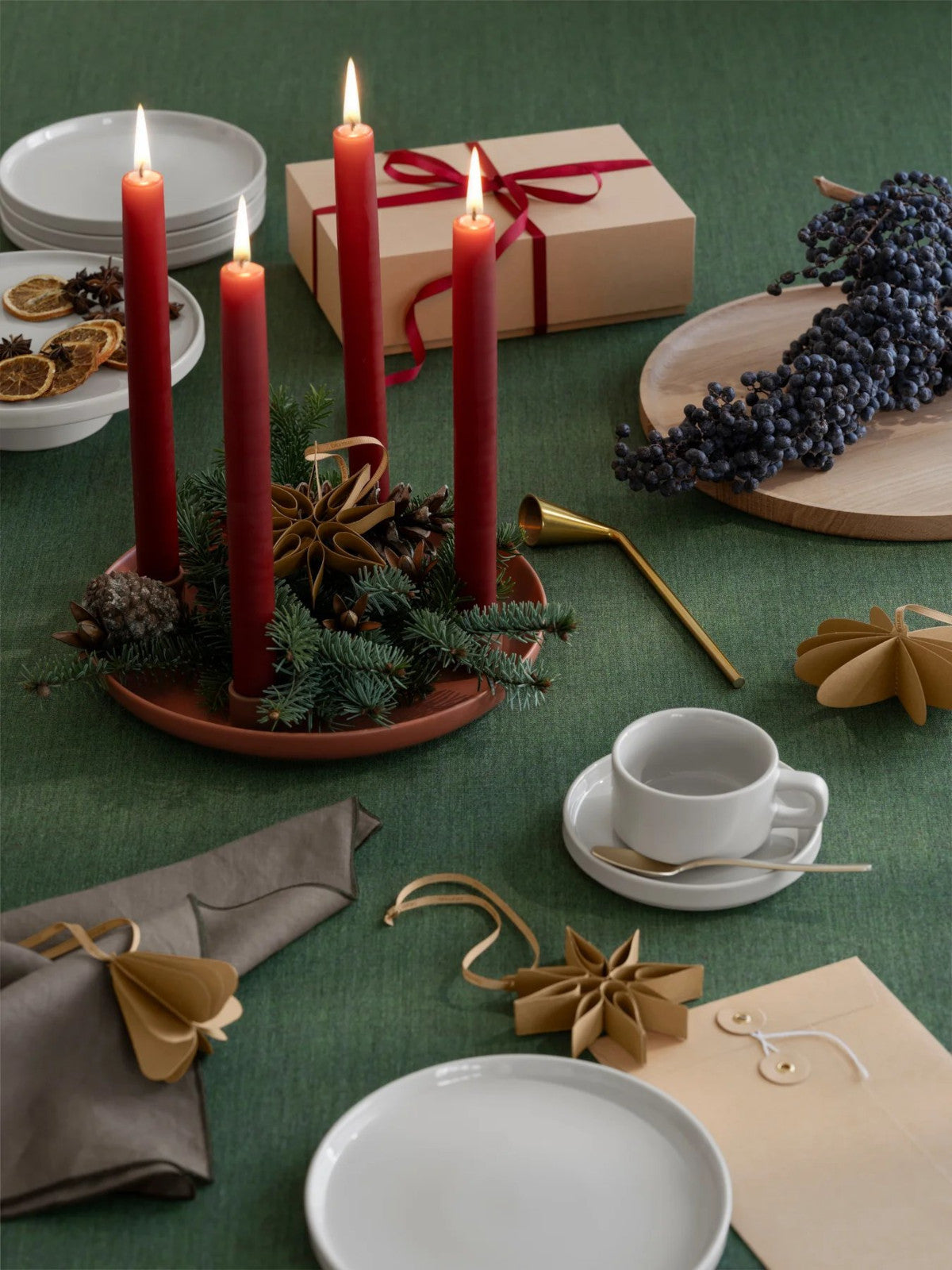 Blomus VELA Kerzenhalter amber brown 27cm Lifestyle 4