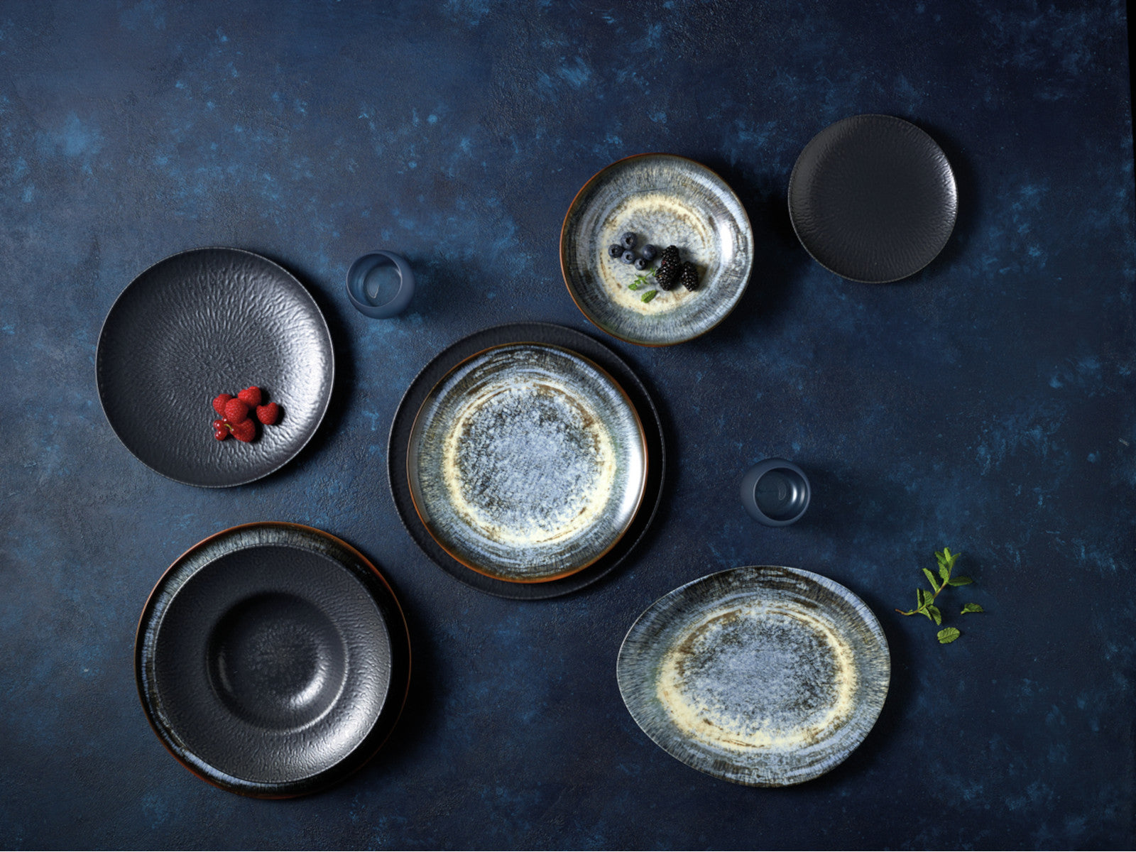 Rosenthal Arthur Krupp Stoneware Galaxy Neptune Dinnerset 12tlg Lifestyle 2