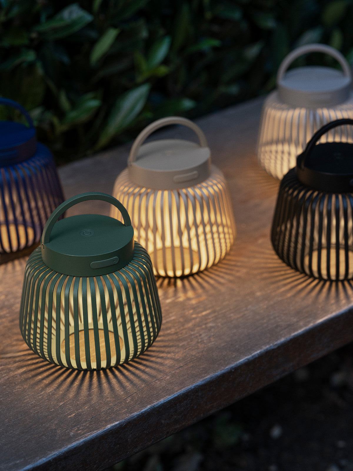 Blomus LITO Mobile LED Leuchte black XS 12cm Lifestyle 3