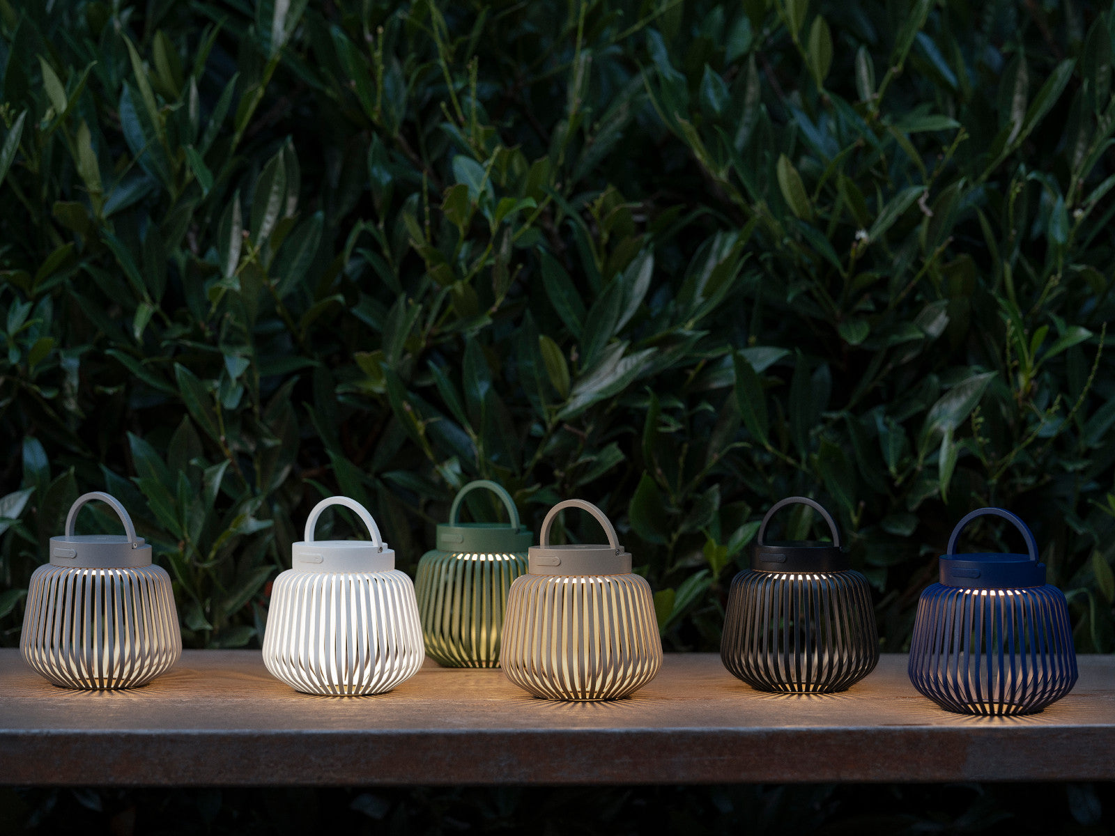 Blomus LITO Mobile LED Leuchte ocean cavern XS 12cm Lifestyle 2