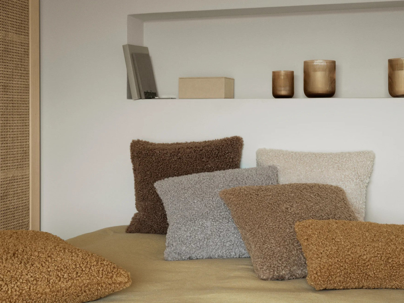 Blomus TEDDY Kissenhülle tan 30x50cm Lifestyle 2