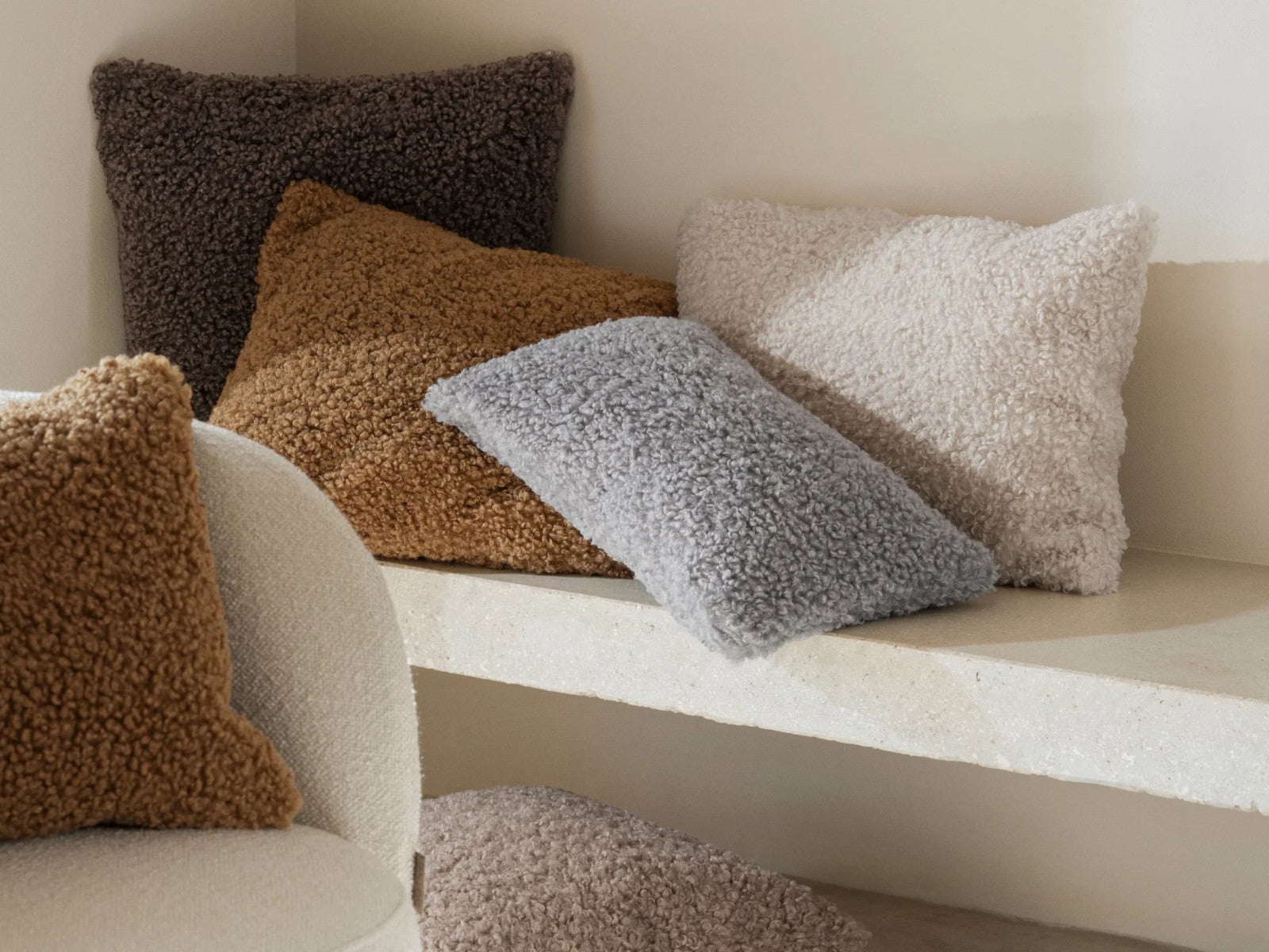 Blomus TEDDY Kissenhülle tan 50x50cm Lifestyle 3