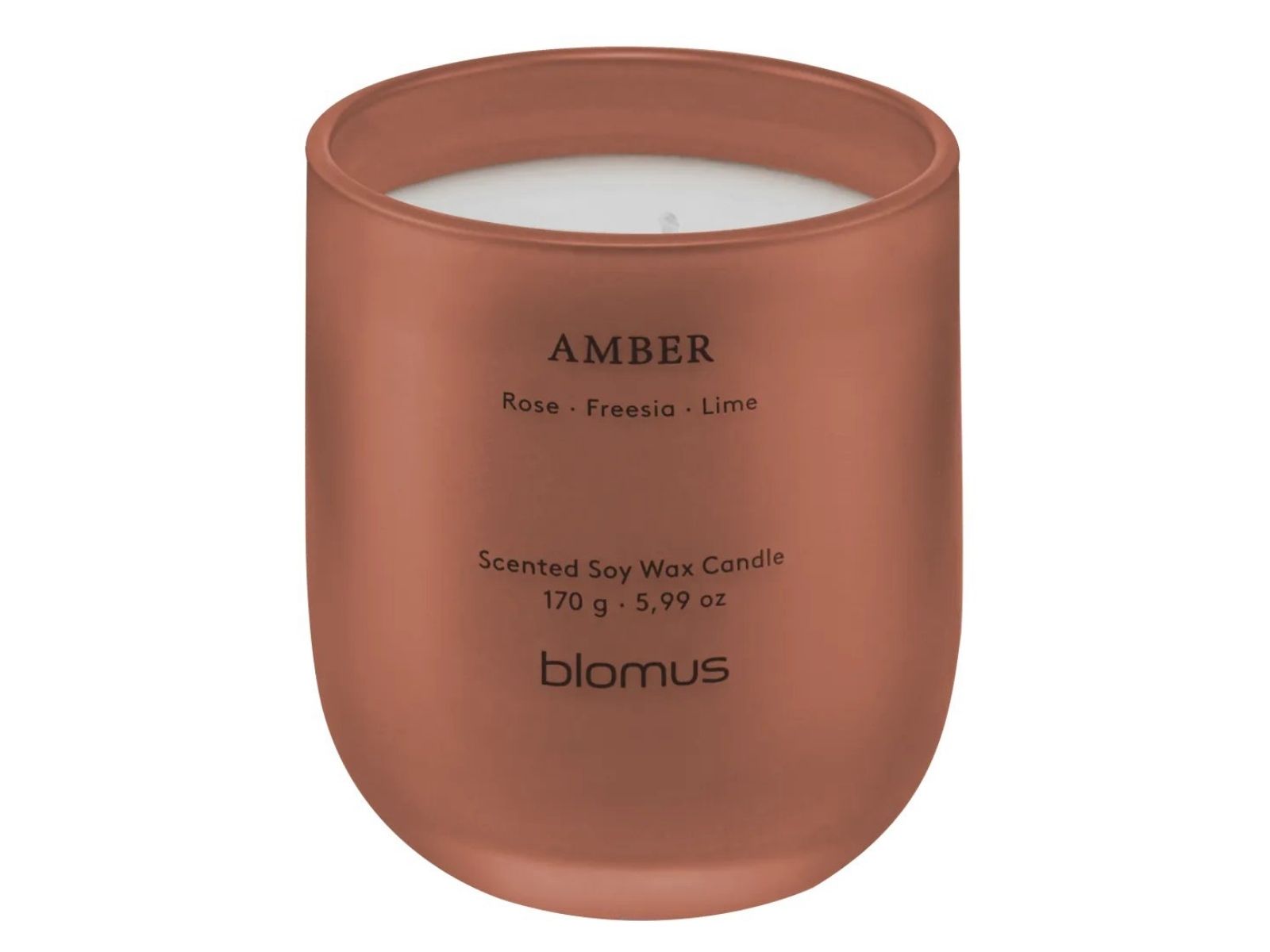 Blomus TUOKSU Duftkerze S Amber rustic brown 9cm Freisteller 1