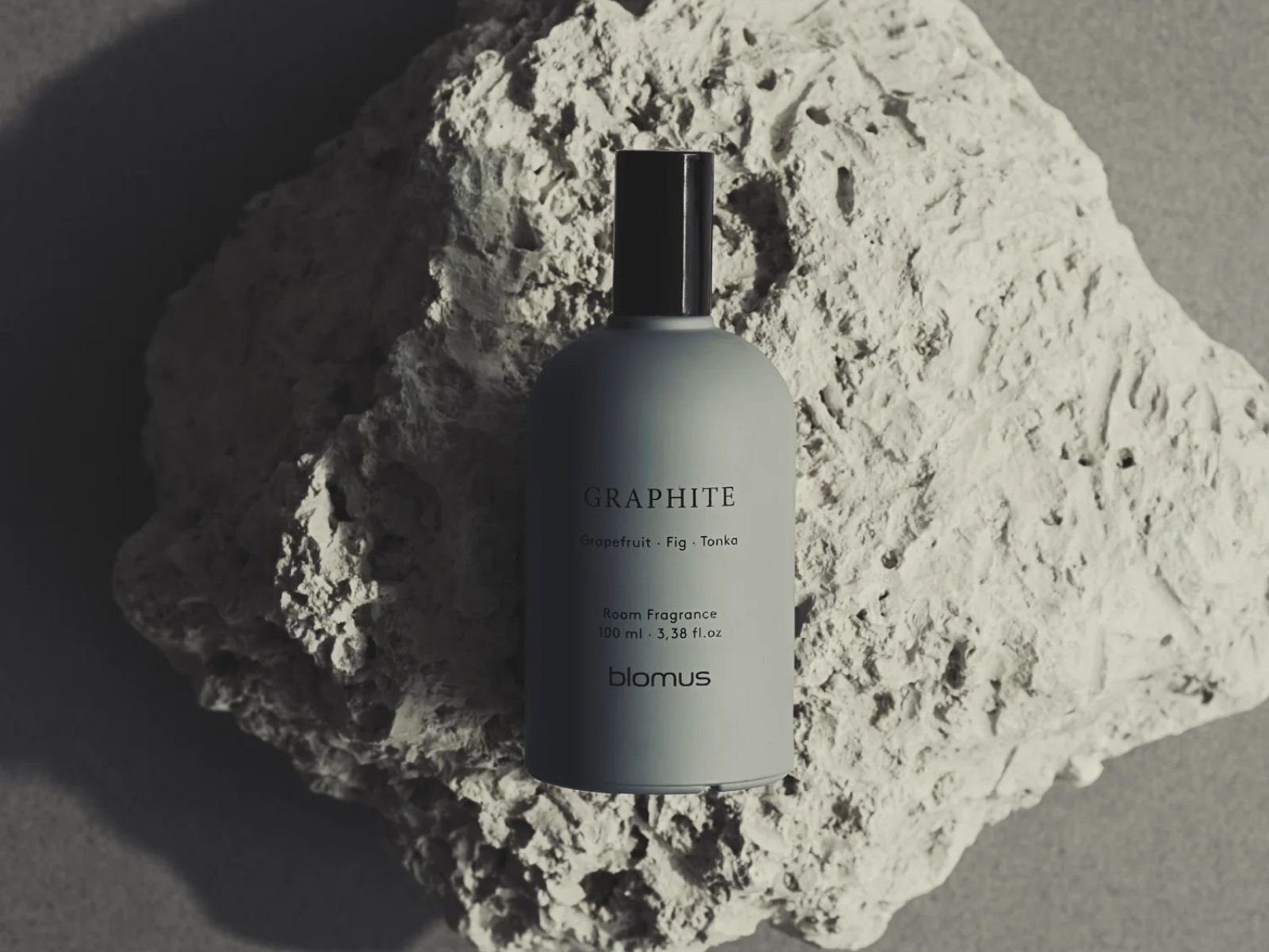 Blomus TUOKSU Raumspray Graphite sharkskin 0,1l - Produktbild 3