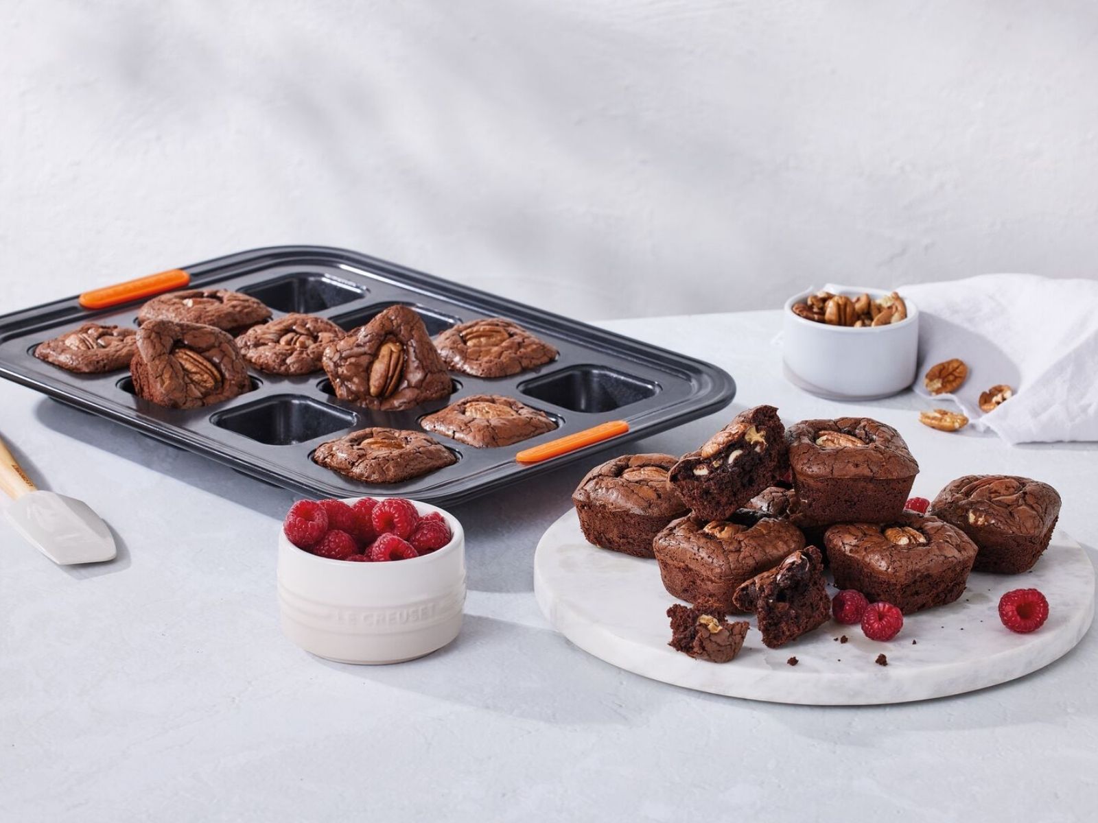 Le Creuset stapelbares Förmchen weiß 8cm - Produktbild 6