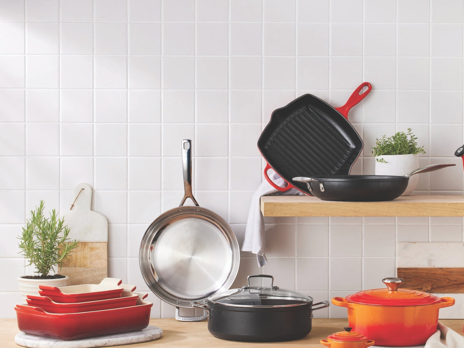Le Creuset Backform Tradition rechteckig kirschrot 23cm - Produktbild 7
