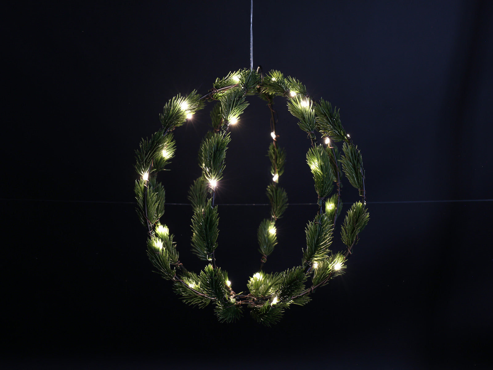 Decostar Kugel LED Pinus M grün 20cm Freisteller 