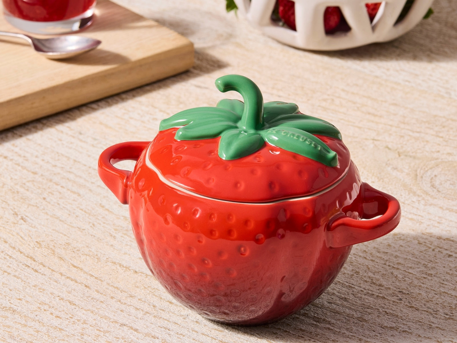 Le Creuset Mini-Cocotte Erdbeere rund kirschrot - Produktbild 6