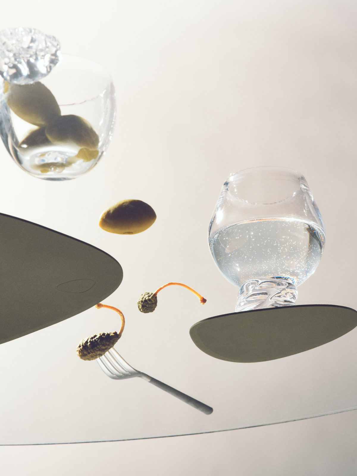 LIND DNA Nupo Untersetzer Curve Double army green/nature 11 x 13cm Lifestyle 2