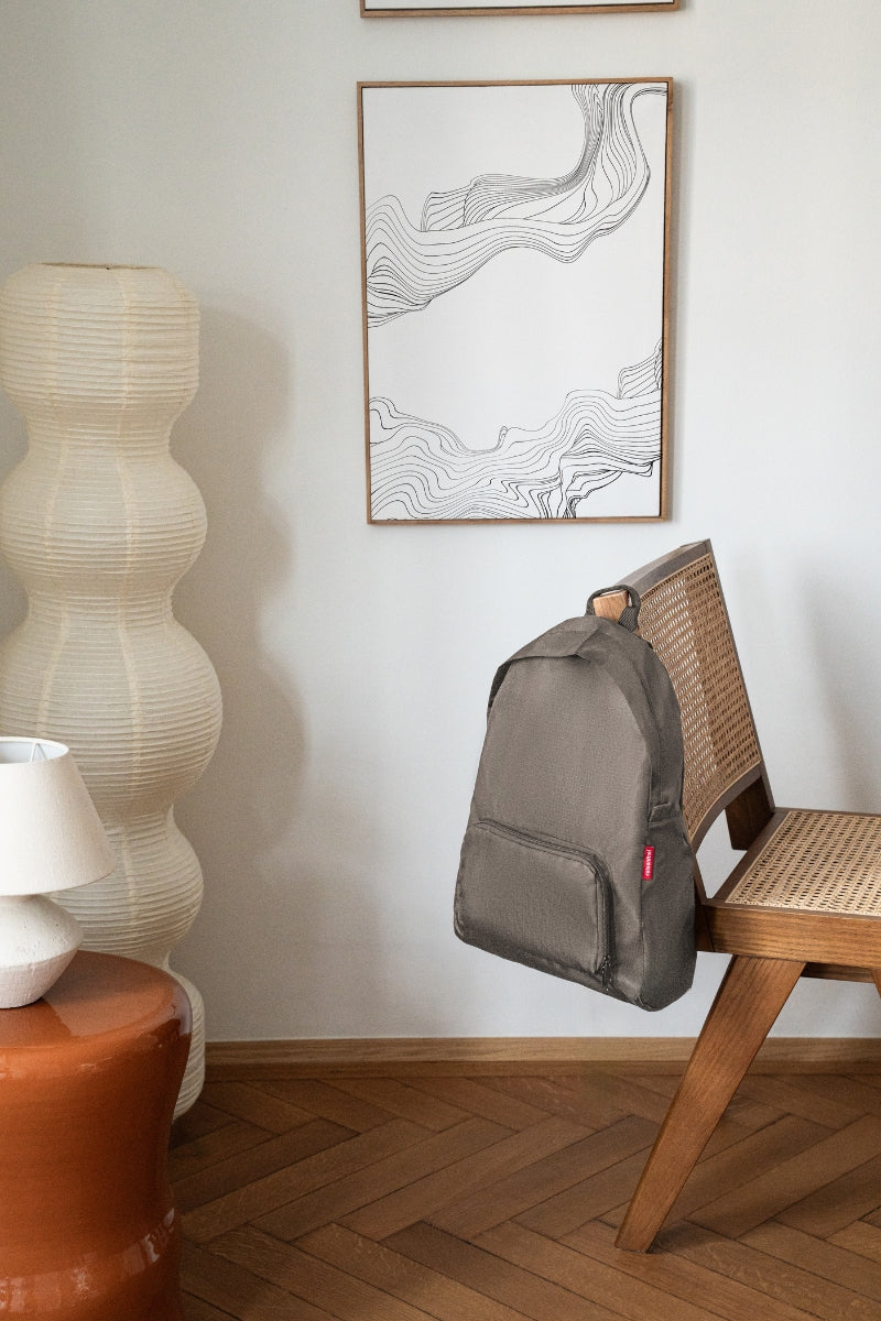 reisenthel mini maxi rucksack dark taupe - Produktbild 6
