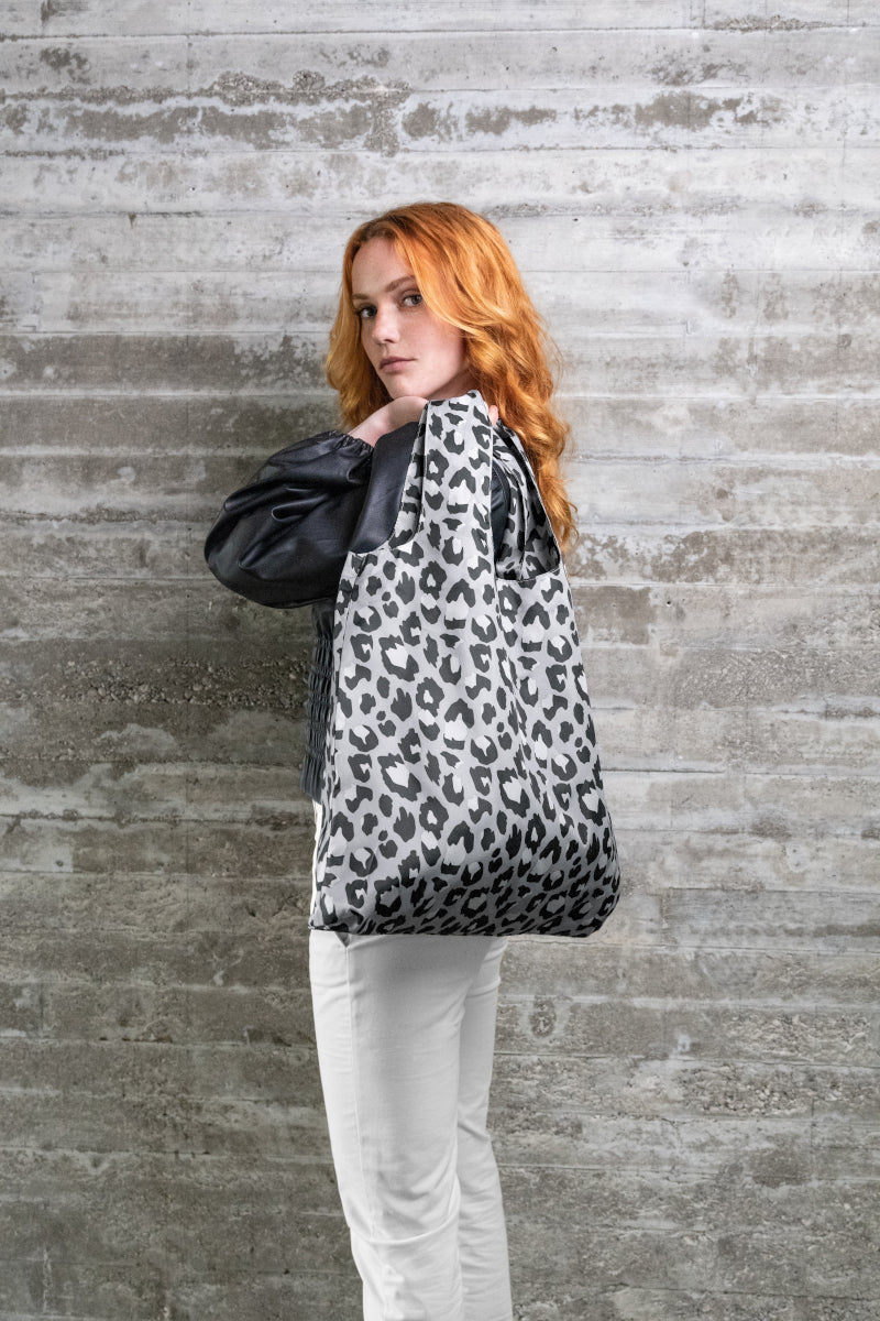 reisenthel mini maxi shopper leo nero Lifestyle 1