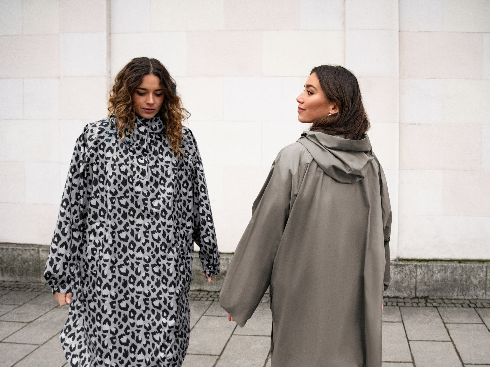 reisenthel mini maxi raincoat dark taupe - Produktbild 7