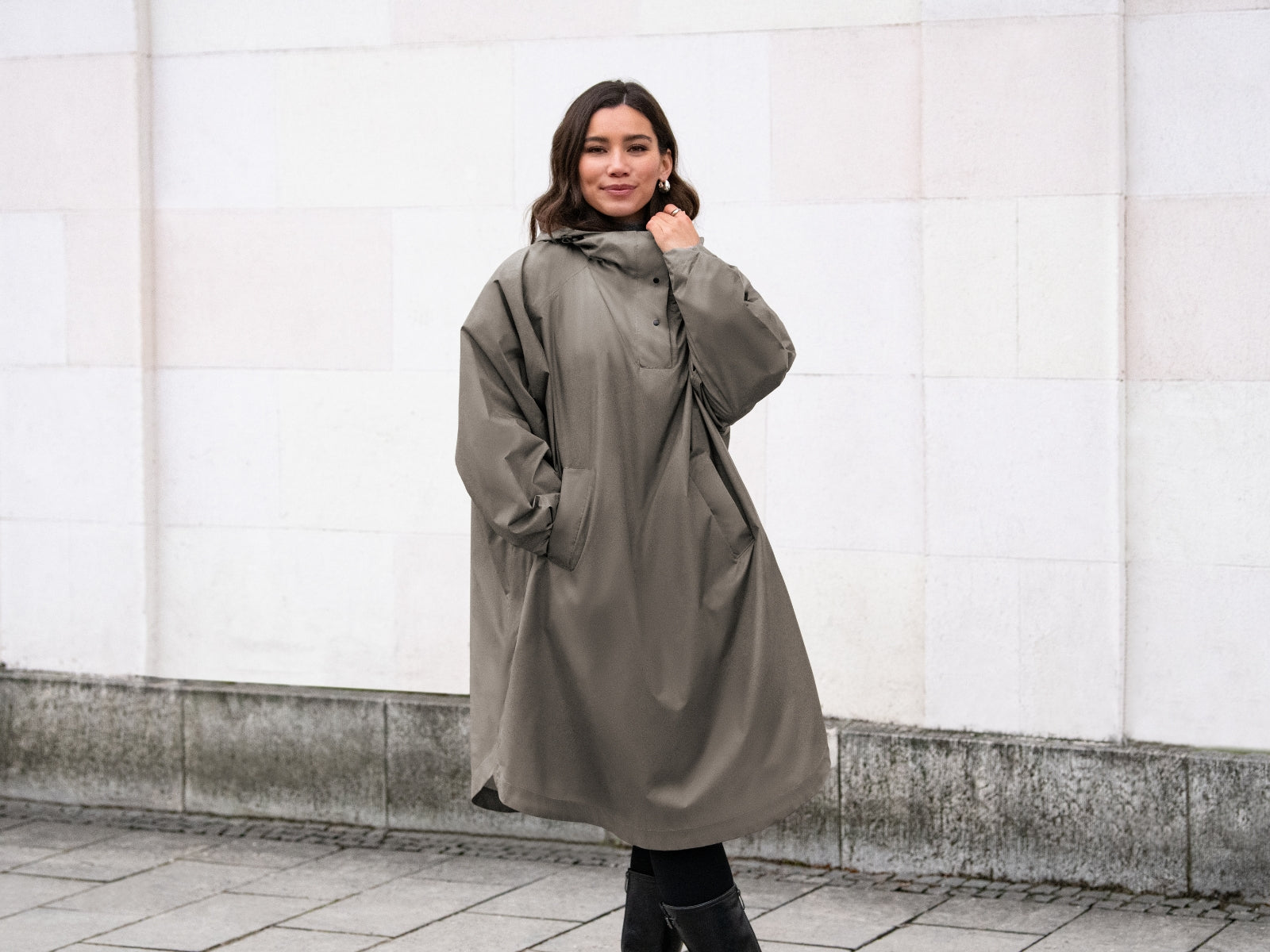 reisenthel mini maxi raincoat dark taupe - Produktbild 8