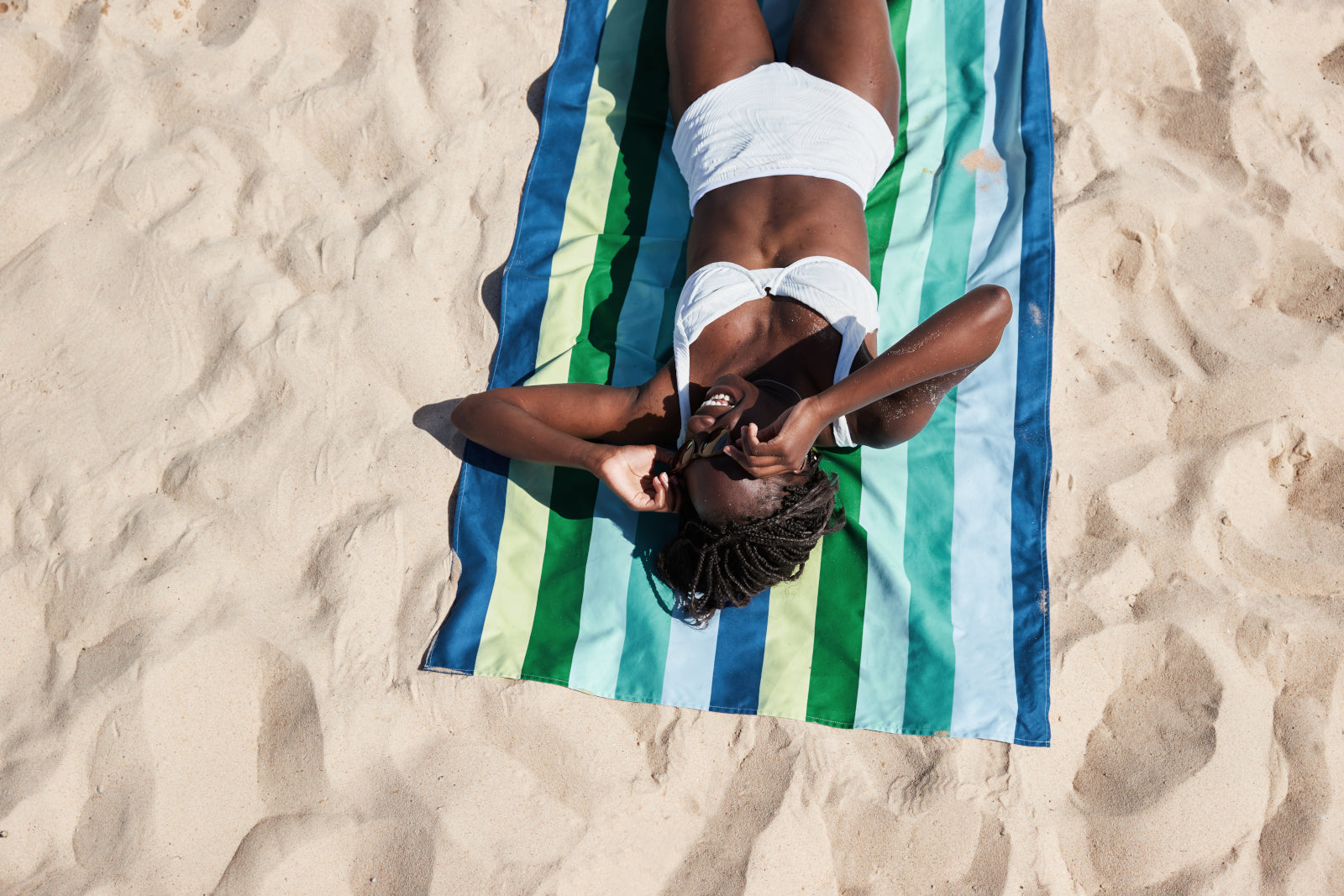 Dock & Bay Beach Towel XL Cool Lagoon 200x90cm Lifestyle 2