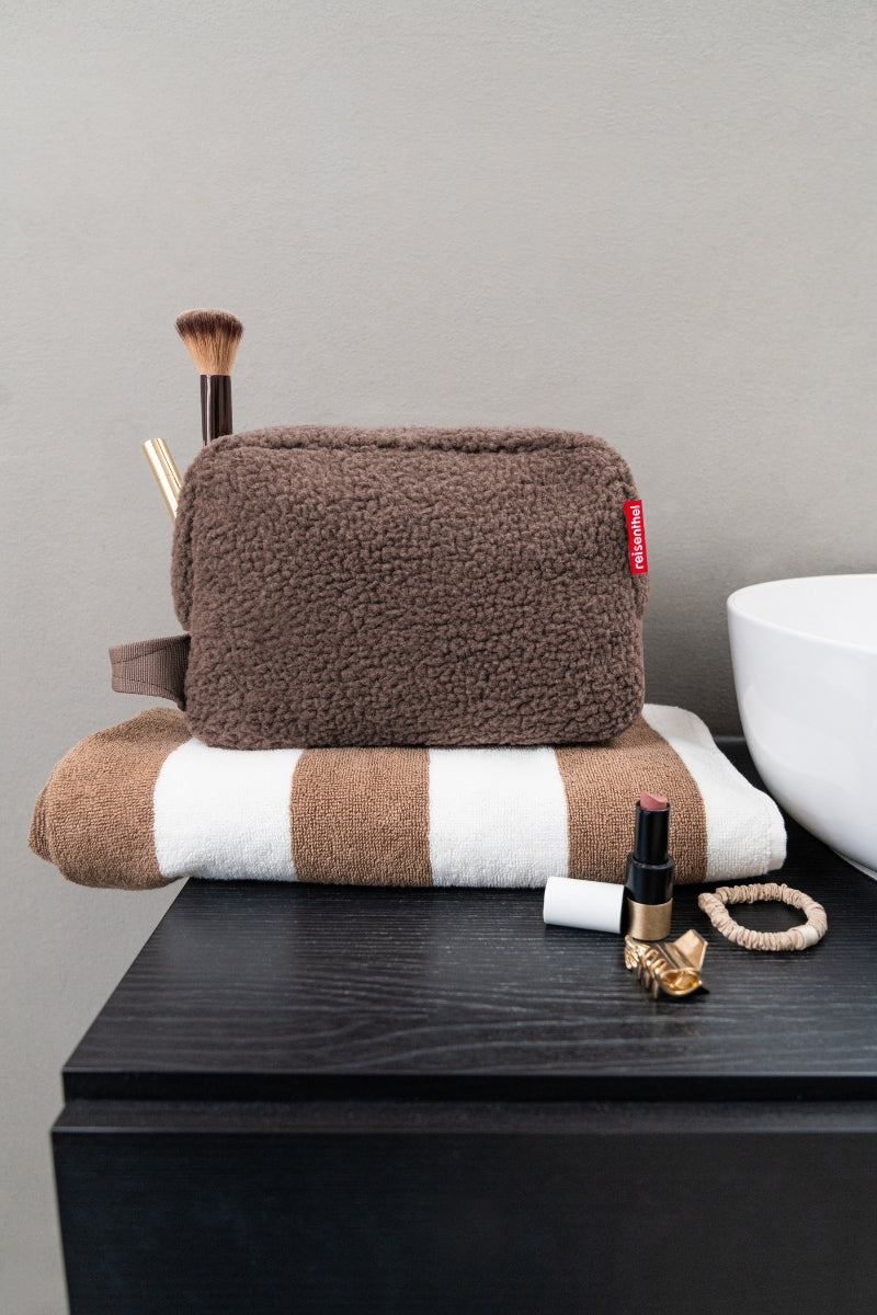 reisenthel cosmeticpouch M teddy chocolate - Produktbild 4