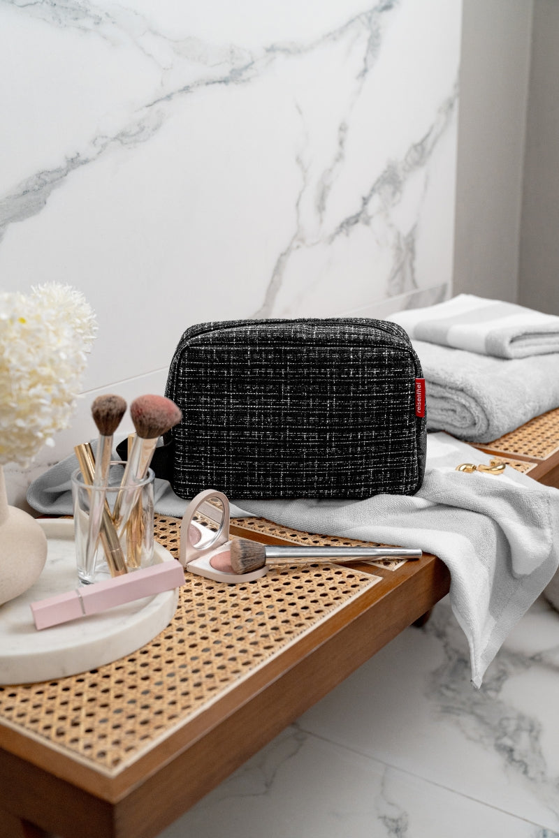 reisenthel cosmeticpouch M bouclé black - Produktbild 5