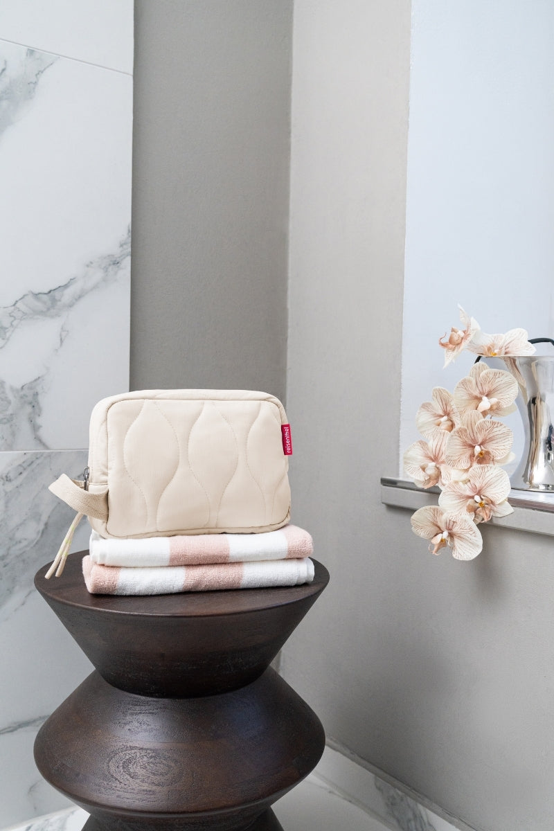 reisenthel cosmeticpouch M puffer stone - Produktbild 4